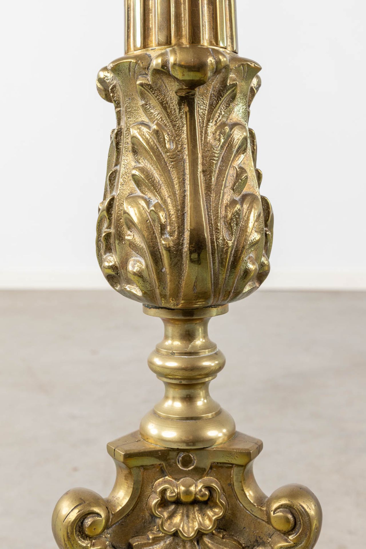A pair of bronze church candlesticks/candle holders, Louis XV style. Circa 1900. (W:23 x H:105 cm) - Image 8 of 19