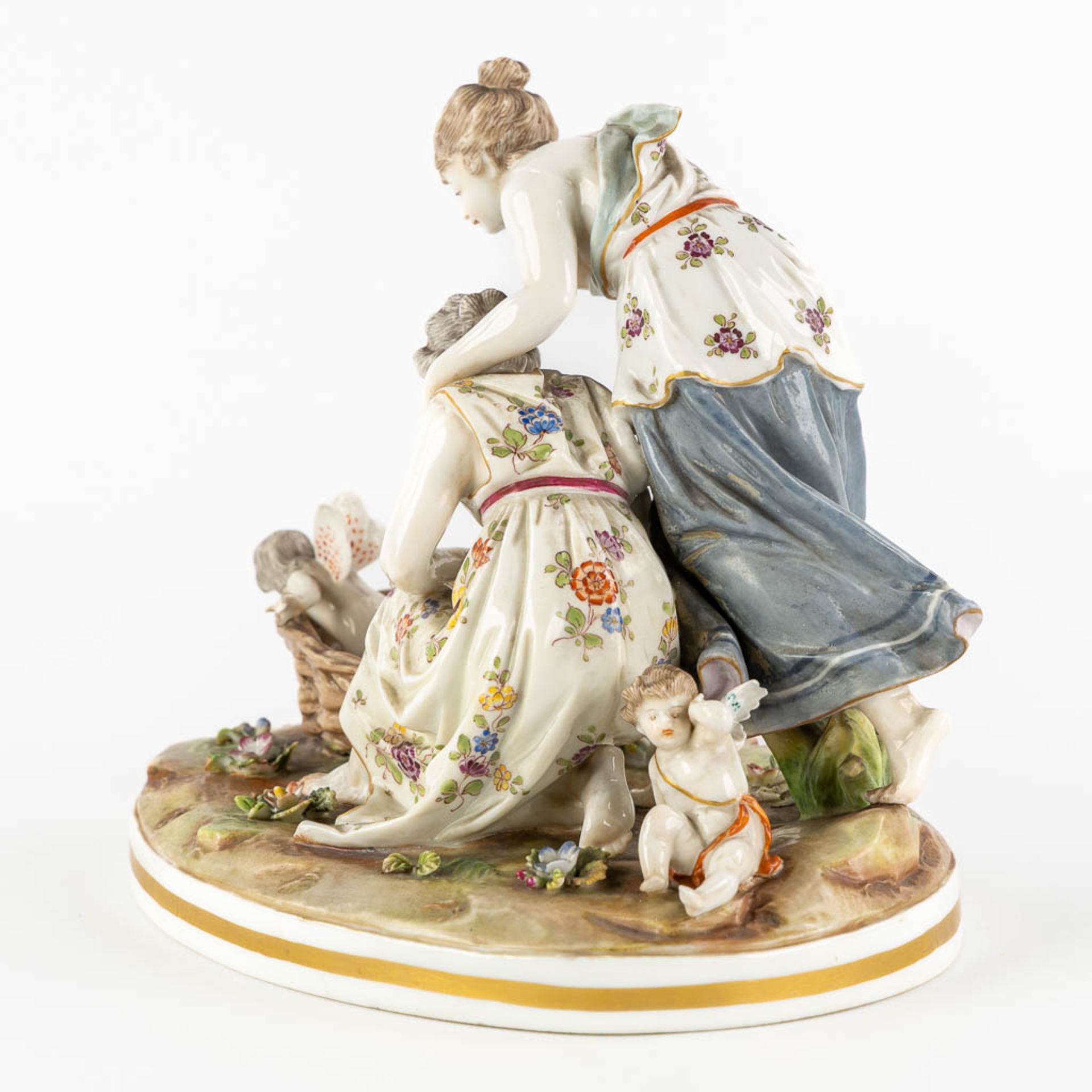 Ludwigsburg, and Unterweissbach, two polychrome porcelain groups. Saxony, Germany. 19th/20th C. (H:1 - Image 5 of 23