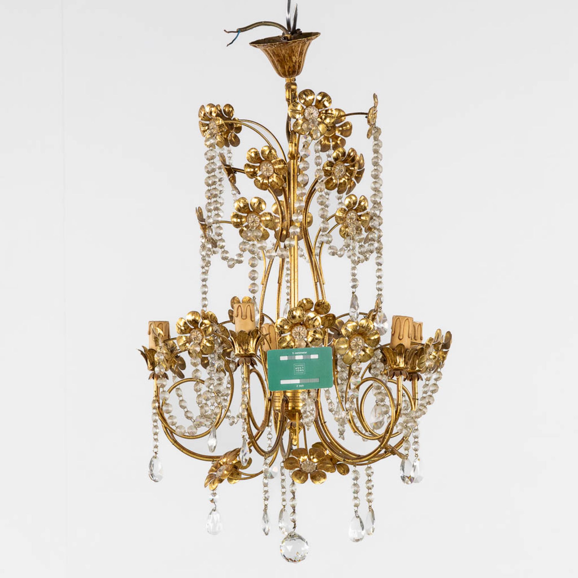 A decorative, floral hall lamp. Brass mounted with glass. 20th C. (H:74 x D:43 cm) - Image 2 of 11