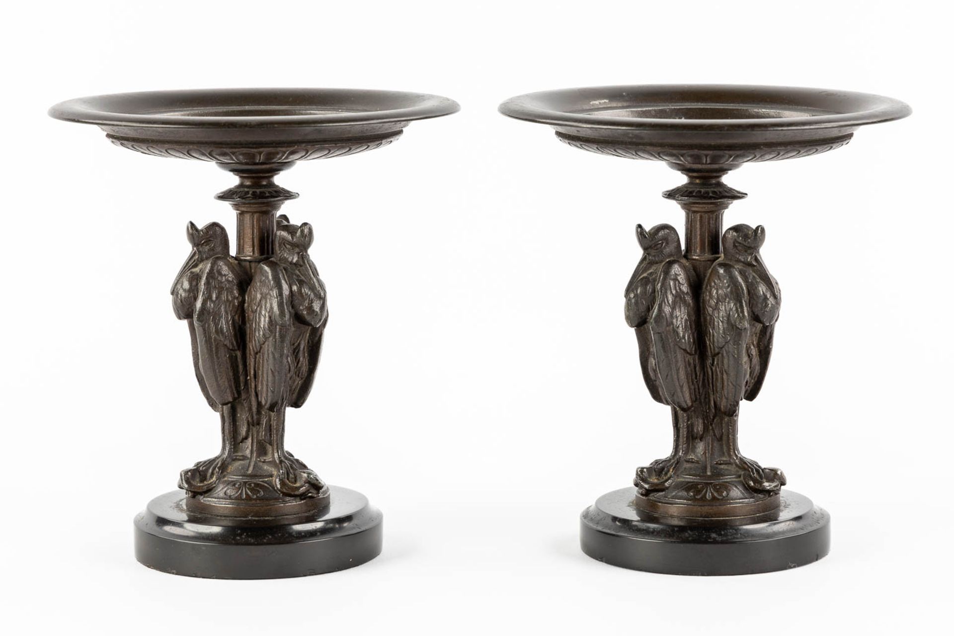 A pair of antique tazza, decorated with African Marabou holding a snake. Patinated spelter. (H:17 x - Image 4 of 10