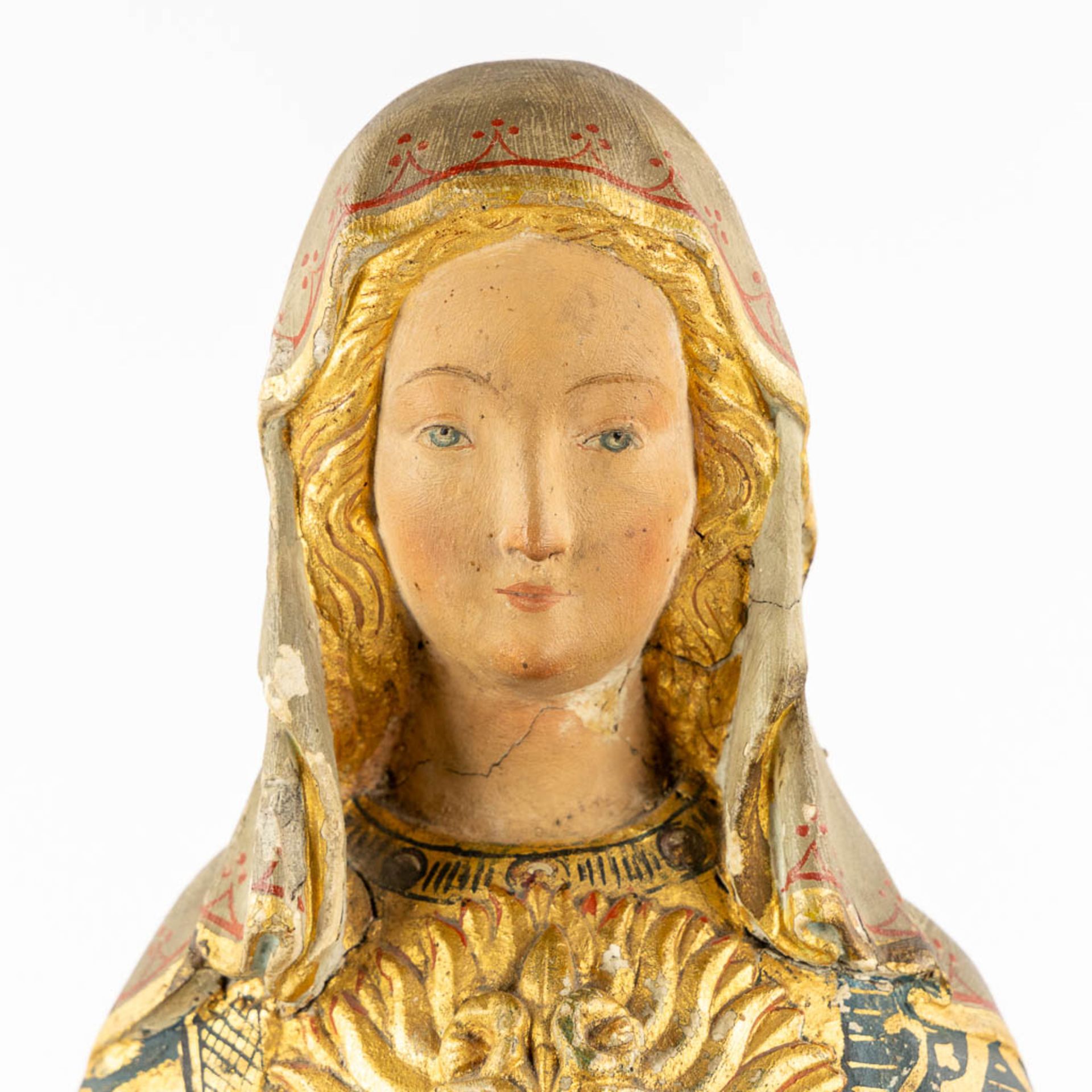 Virgin mary with a sacred heart, polychrome plaster. Circa 1900. (L:15 x W:16 x H:58 cm) - Bild 8 aus 13