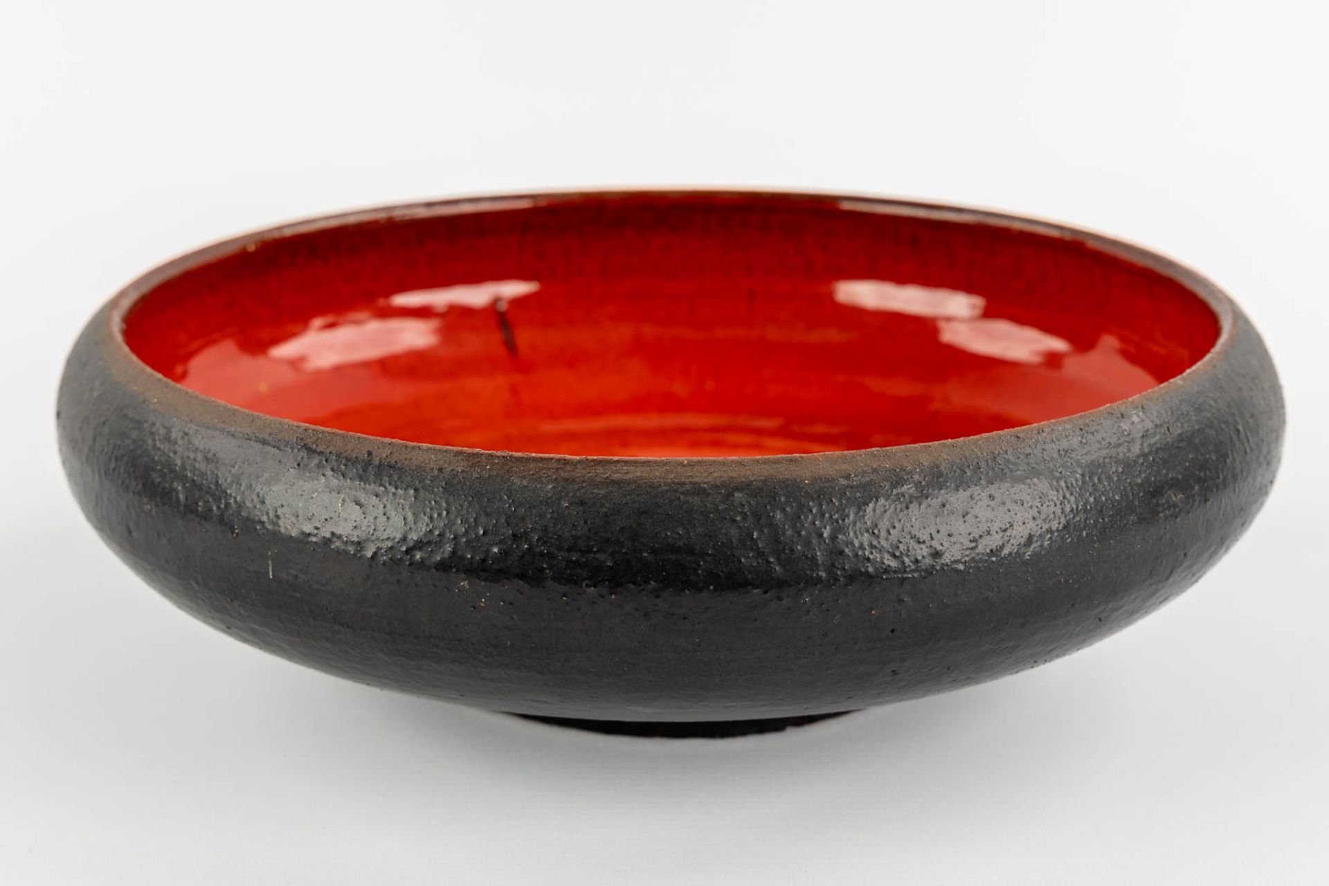 Three ceramic items, bowls and platter. Circa 1970. (D:35 cm) - Image 10 of 11