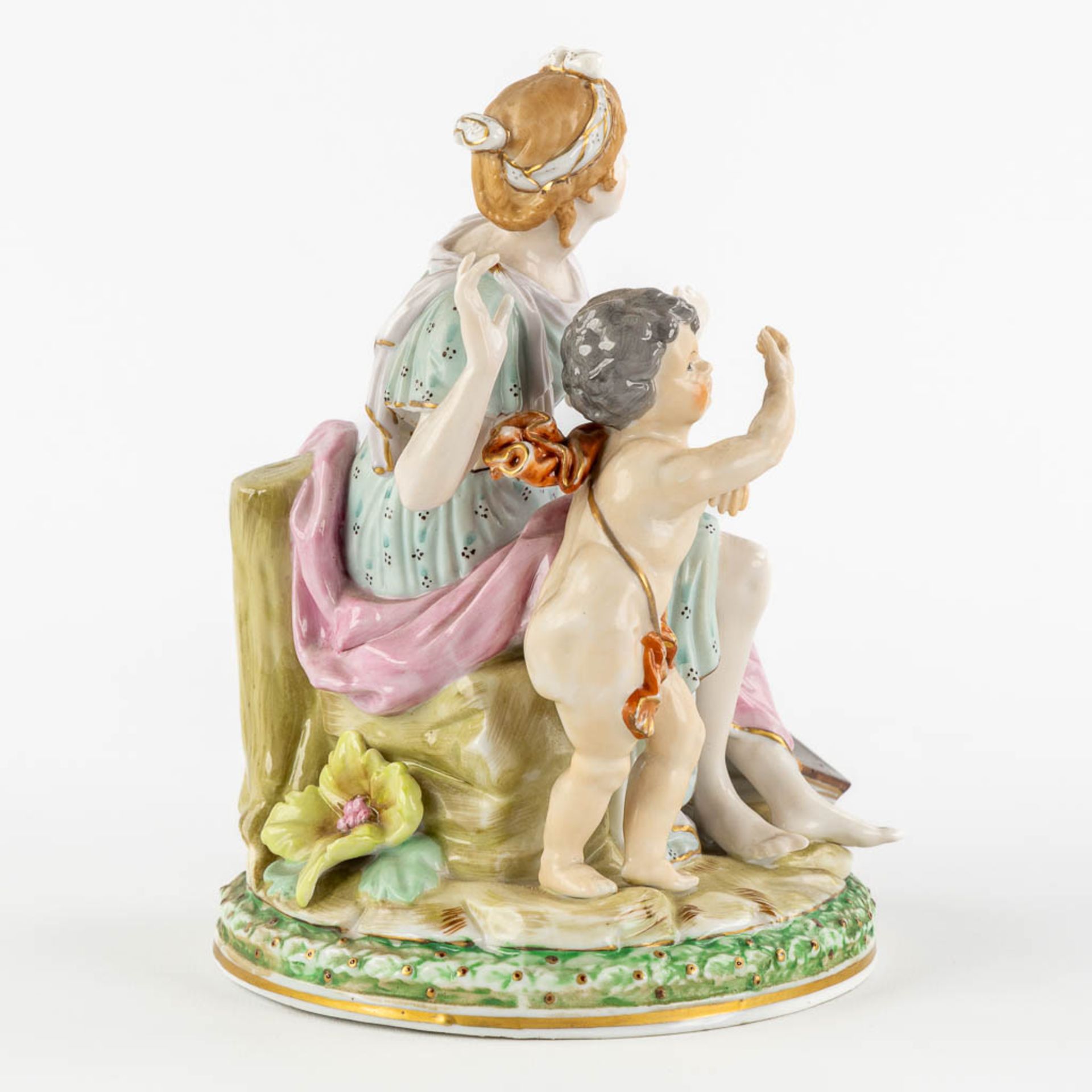 Ludwigsburg, and Unterweissbach, two polychrome porcelain groups. Saxony, Germany. 19th/20th C. (H:1 - Image 18 of 23