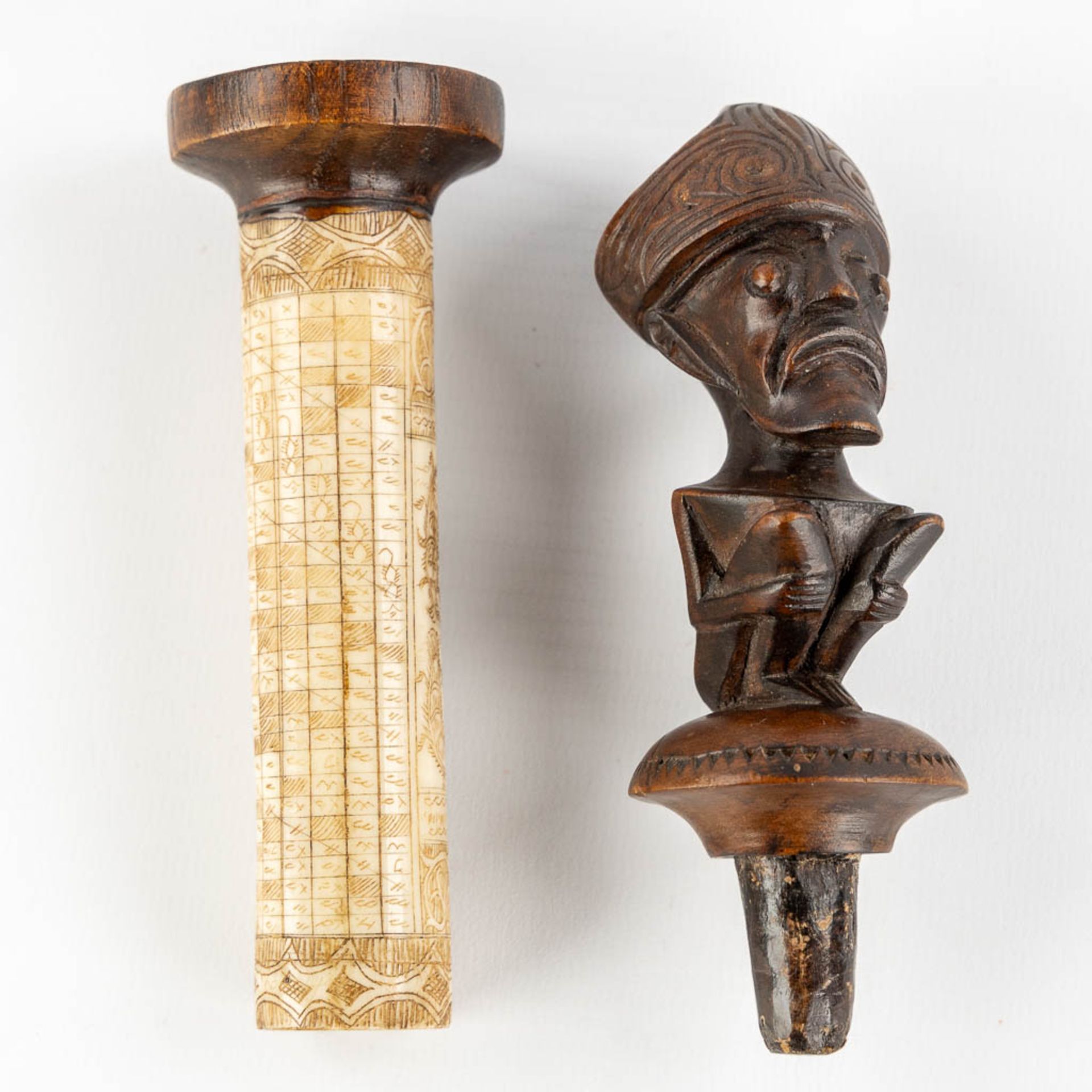 Batak Tribe, Sumatra, a medicinal calendar. Sculptured bone and wood. (H:22 cm) - Image 8 of 12