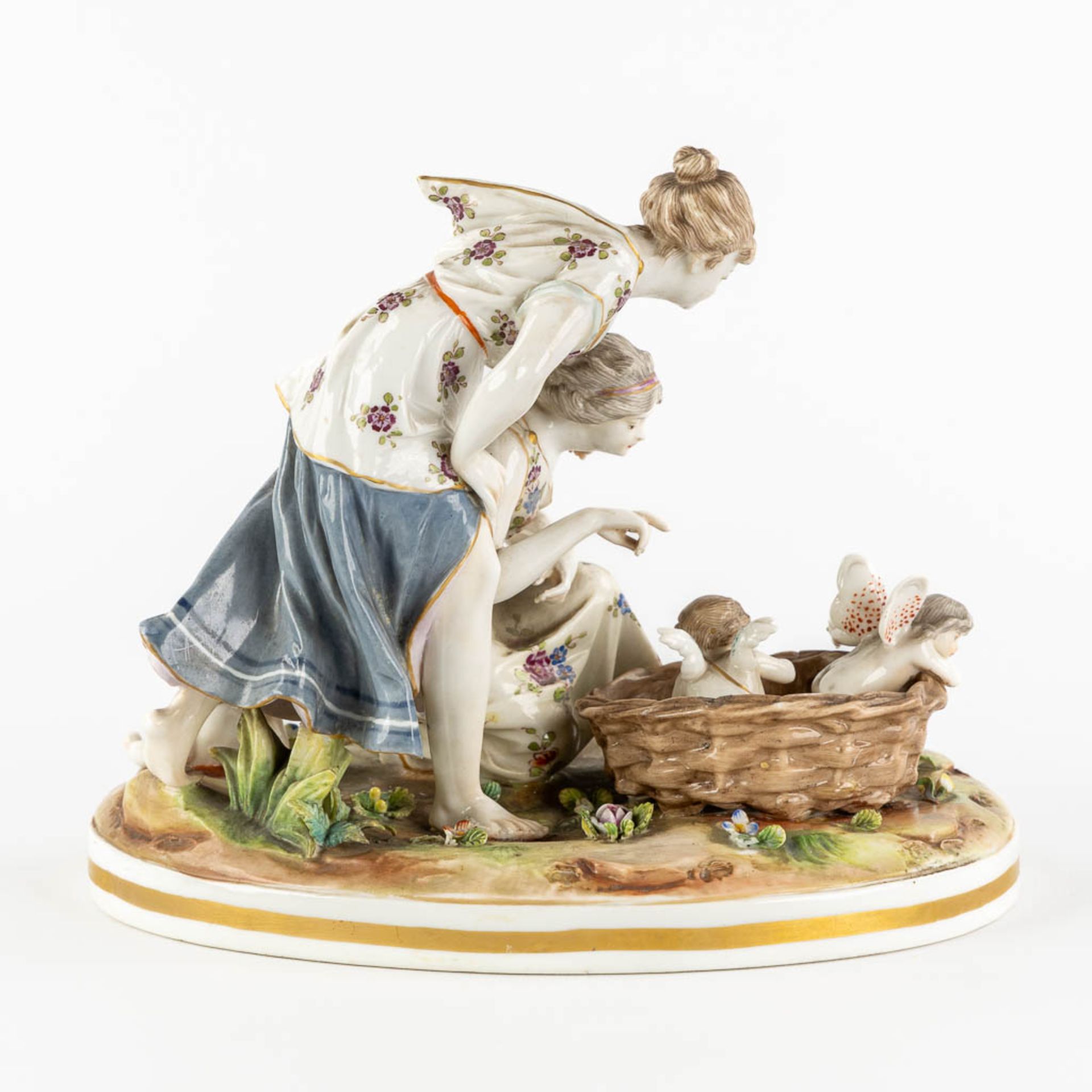 Ludwigsburg, and Unterweissbach, two polychrome porcelain groups. Saxony, Germany. 19th/20th C. (H:1 - Image 7 of 23