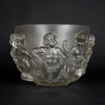 Lalique France 'Luxembourg' a large crystal bowl. (H:20 x D:32 cm)