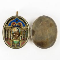 An antique reliquary pendant with 9 relics, with a miniature painting of Paschalis Baylon. (W:8 x H: