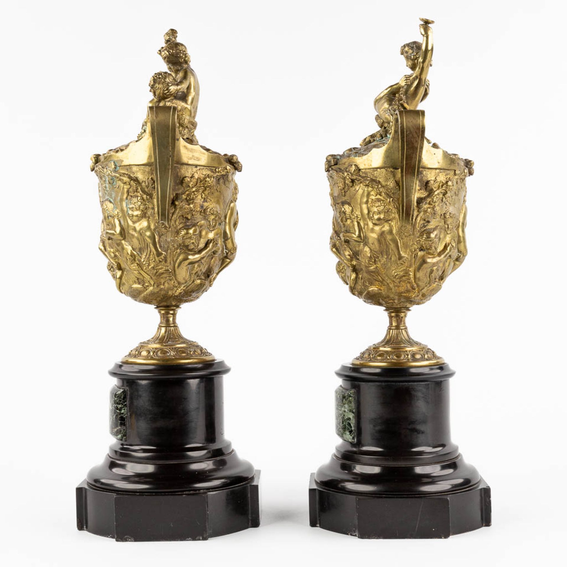 A pair of cassolettes, bronze on marble decorated with putti and Bacchus. Circa 1900. (L:16 x W:16 x - Image 6 of 13
