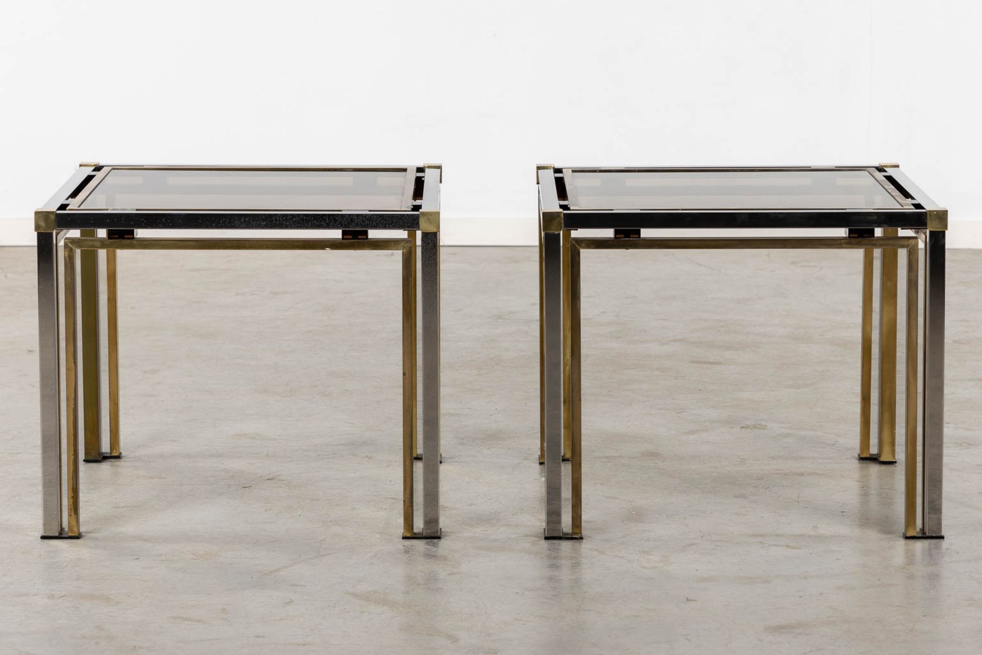 Four identical tables and a coffee table, gilt and silver-plated brass. Dewulf Selection / Belgo Chr - Image 8 of 19