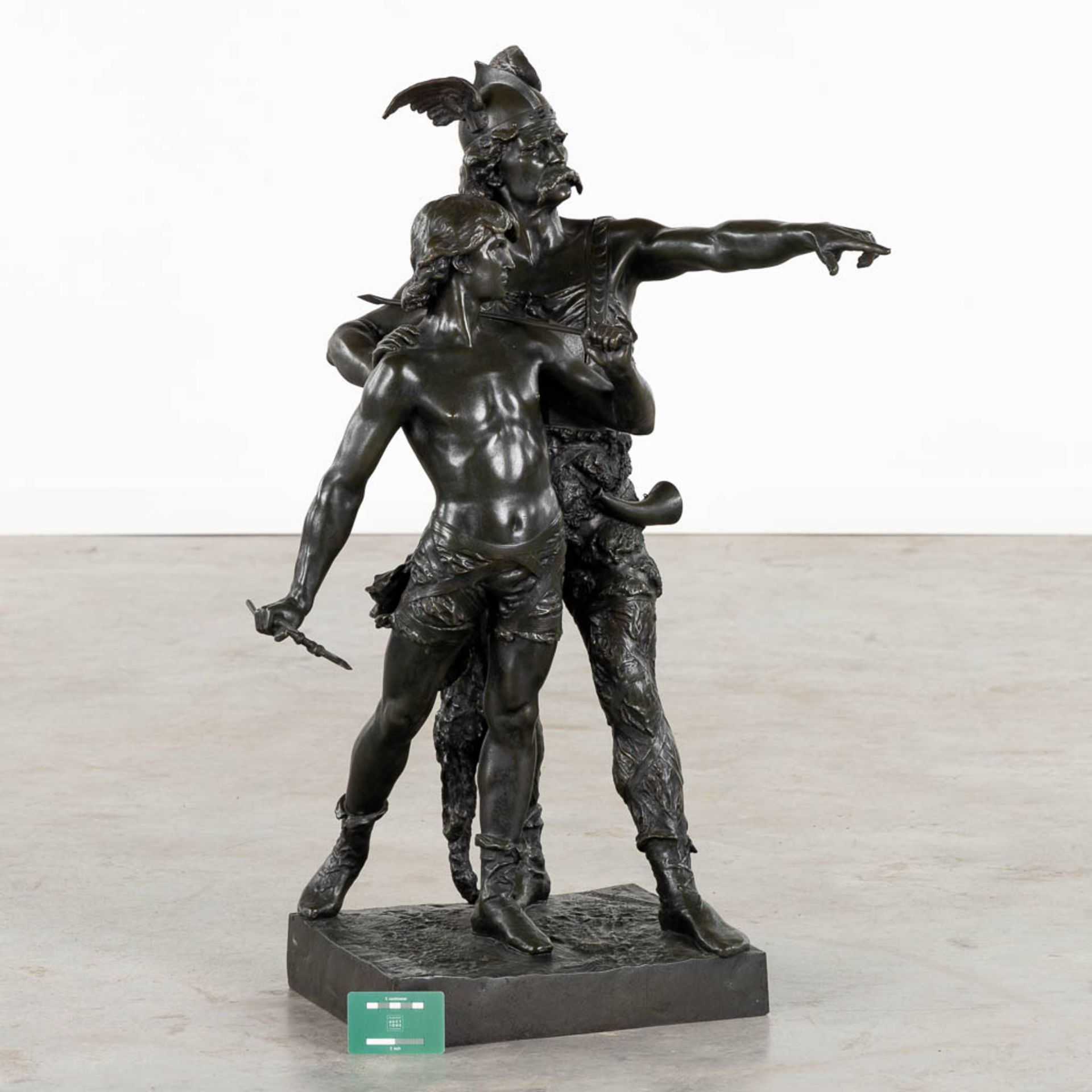 Émile LAPORTE (1858-1907) 'Vercingetorix and his son', patinated bronze. (L:43 x W:55 x H:86,5 cm) - Bild 2 aus 13