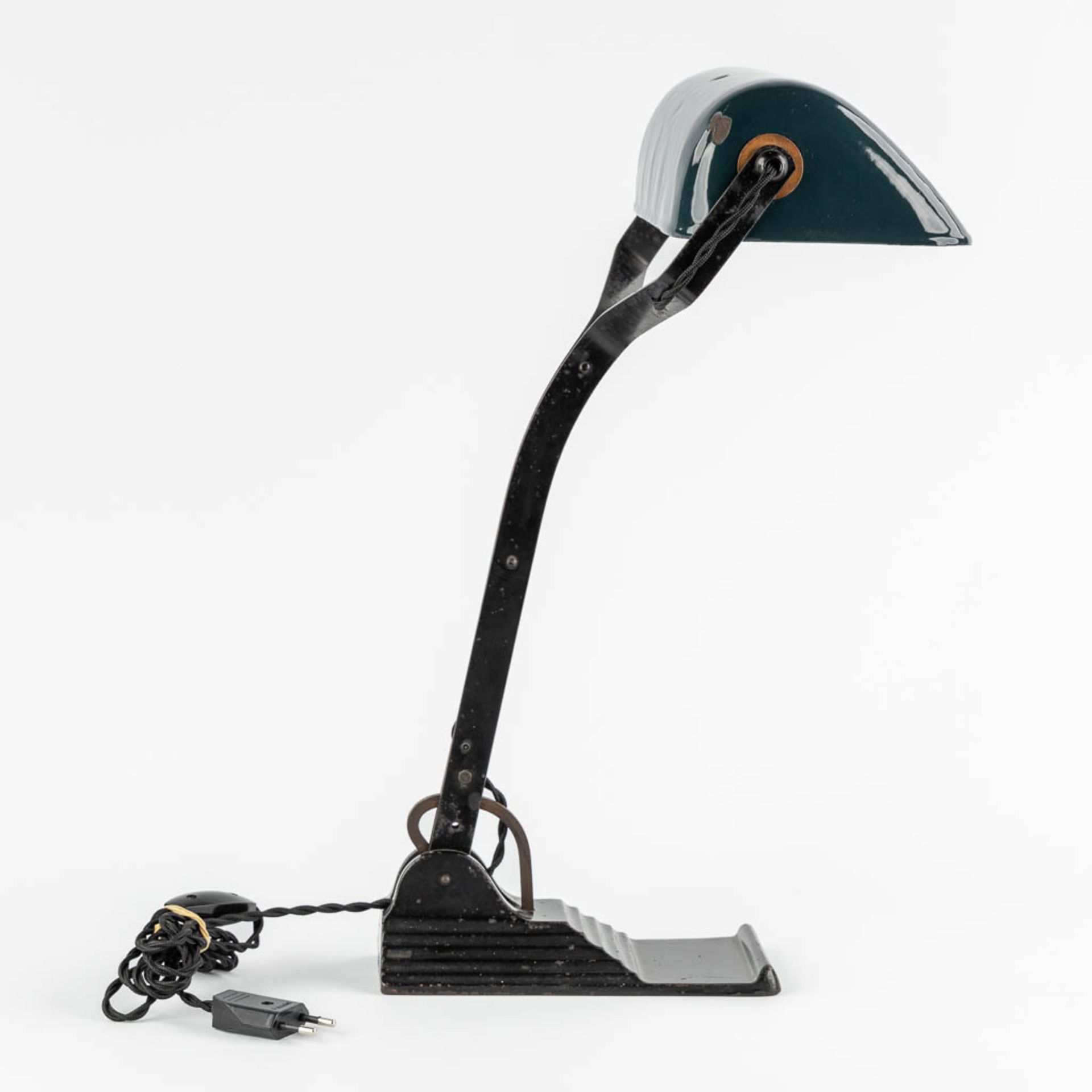 Horax, a table lamp, enamelled metal. 20th C. (L:37 x W:25 x H:38,5 cm) - Image 5 of 13