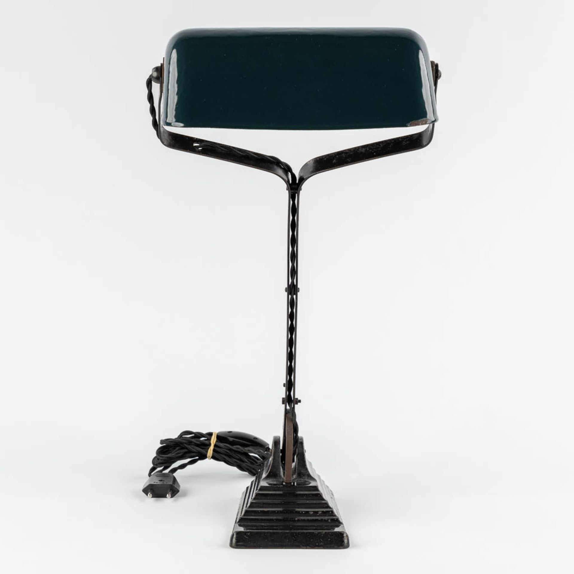 Horax, a table lamp, enamelled metal. 20th C. (L:37 x W:25 x H:38,5 cm) - Image 6 of 13