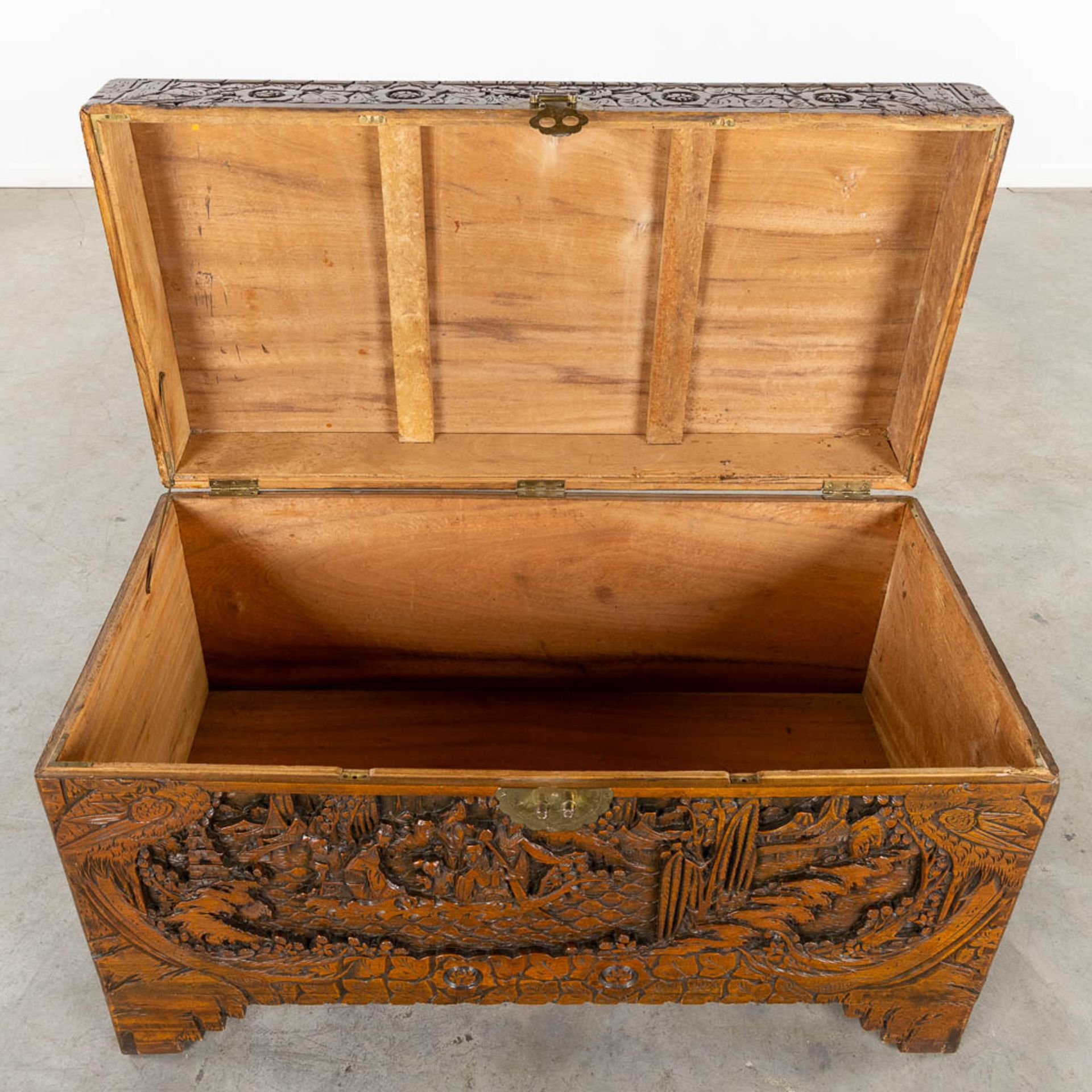 Two Oriental chests, tropical hardwood. Probably Myanmar. (L:50 x W:102 x H:60 cm) - Image 10 of 21