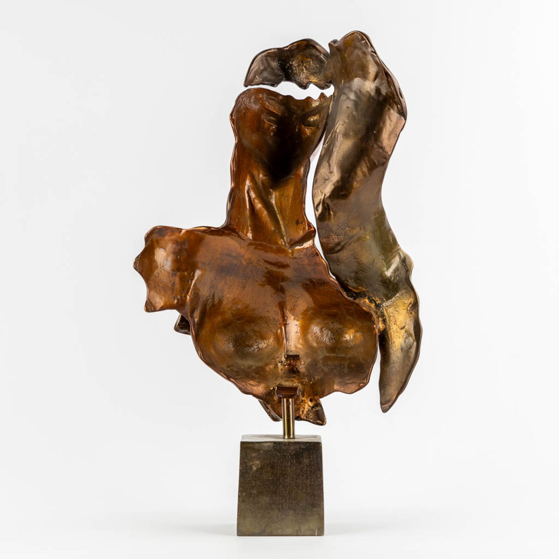 Yves LOHE (1947) 'Figure of a Lady' patinated bronze. (L:13 x W:29 x H:54 cm) - Image 5 of 10