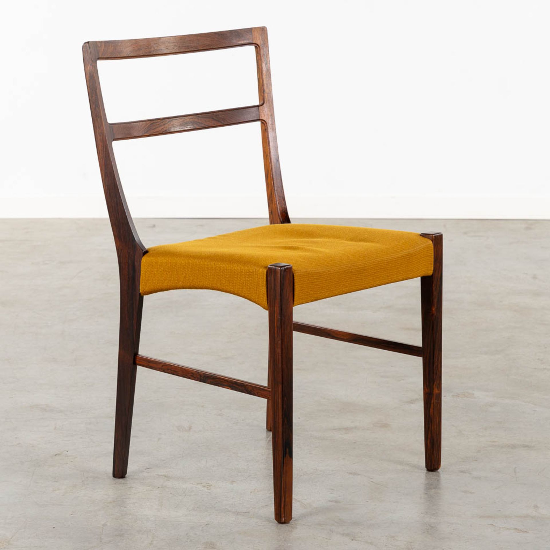 Johannes ANDERSEN (1903-1997) '5 Dining Chairs' for Bernhard Pedersen and Son. (L:52 x W:45 x H:80 c - Image 5 of 14