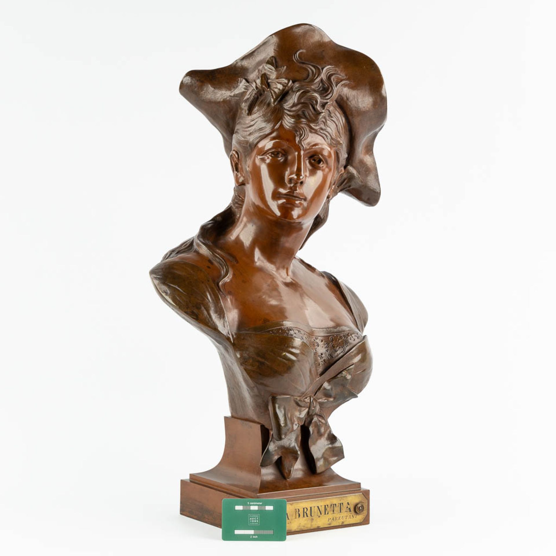 'La Brunetta' a large bronze bust of a lady with a hat, brown patinated bronze. 1880-1900. (L:26 x W - Image 2 of 10
