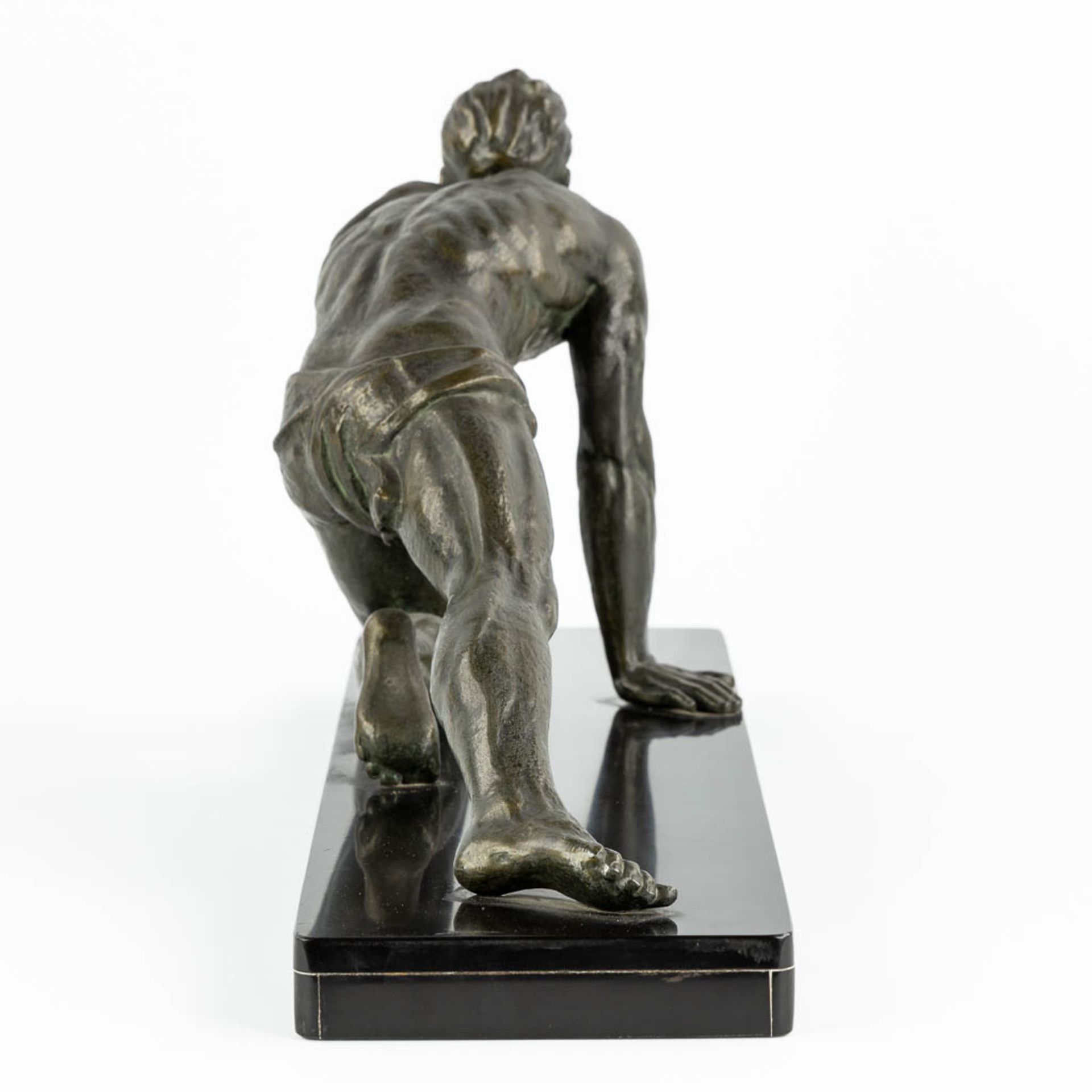 Jean DE RONCOURT (XIX-XX)(attr.) 'The Athlete' patinated spelter. (L:17 x W:60 x H:31 cm) - Image 7 of 12