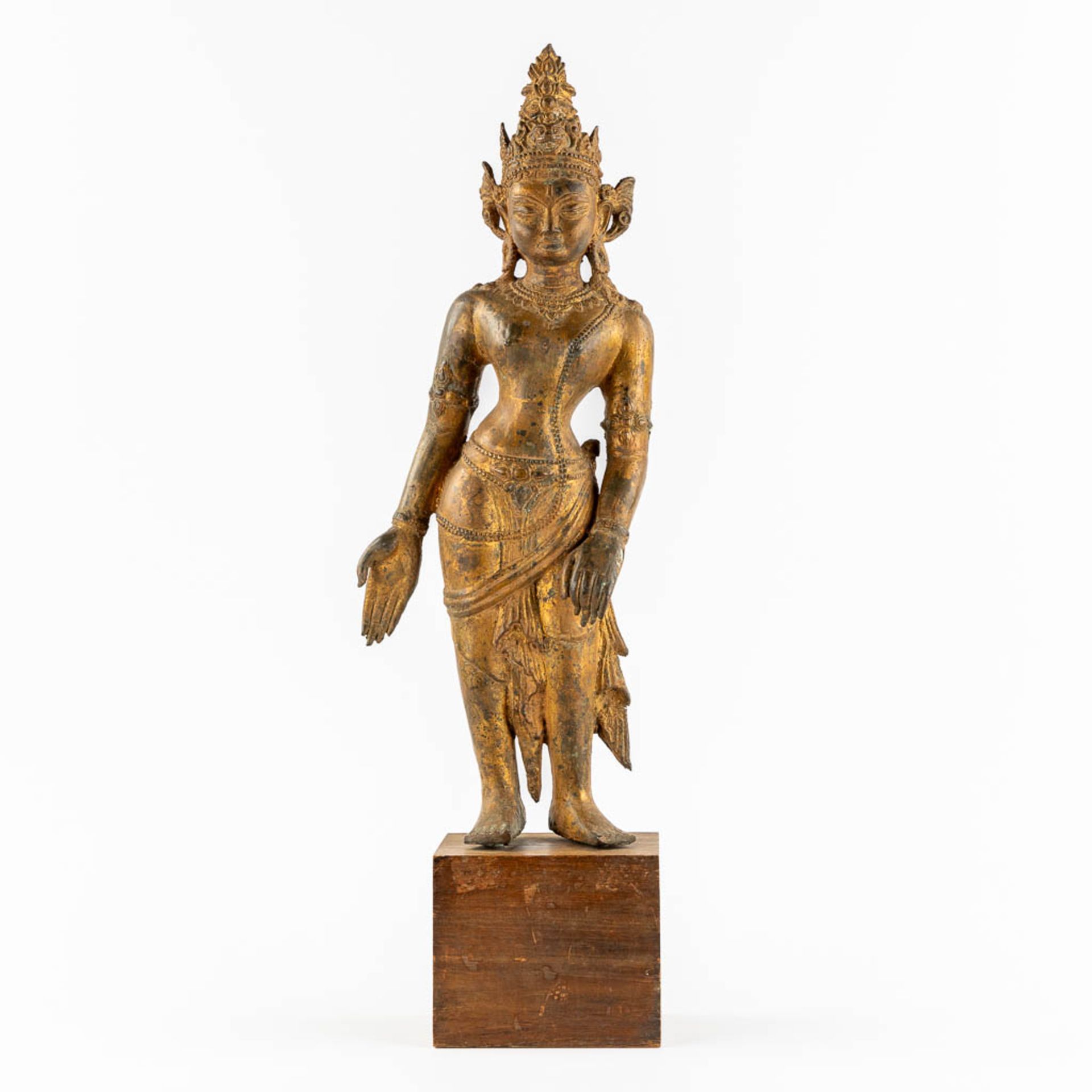 A Decorative figurine of a standing Boeddha. Gilt bronze. (L:13 x W:22 x H:70 cm) - Image 3 of 12