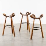 Sergio RODRIGUES (1927-2014) 'Marbella' three barstools. (L:40 x W:50 x H:83 cm)