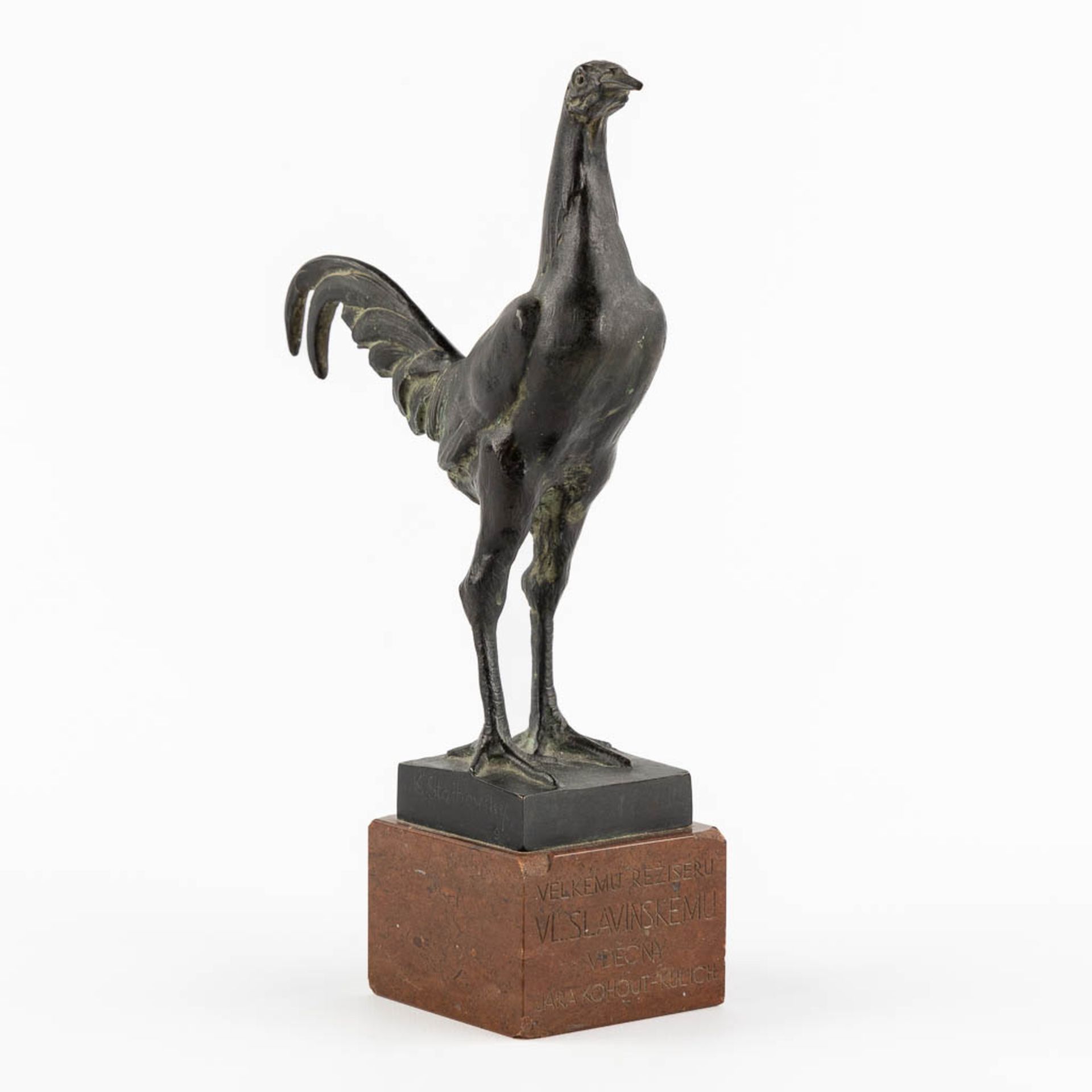 K. STACHOWSKY (XIX-XX) 'Rooster' patinated bronze on marble. (L:15 x W:7 x H:26 cm)