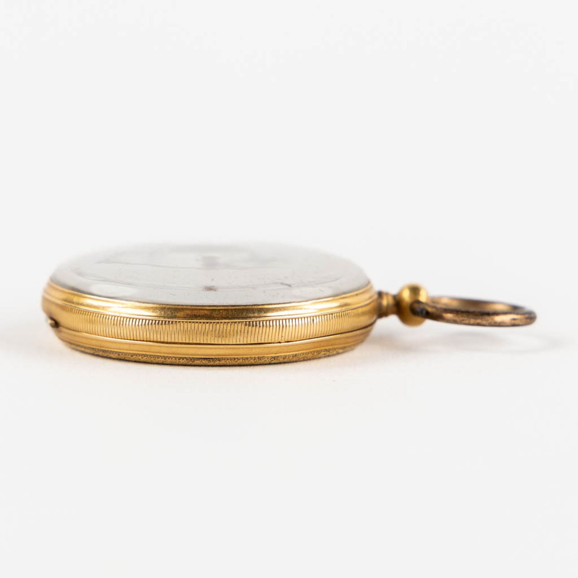 An antique pocket watch, 18kt yellow gold. Guioche image of a running horse. (W:4,3 x H:6,3 cm) - Image 5 of 15