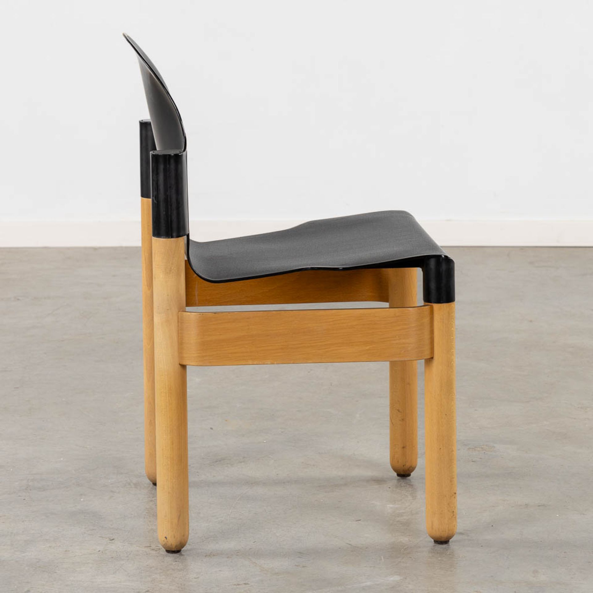 Gerd LANGE (1931) 'Flex' 8 chairs for Thonet. (L:47 x W:47 x H:80 cm) - Image 5 of 11