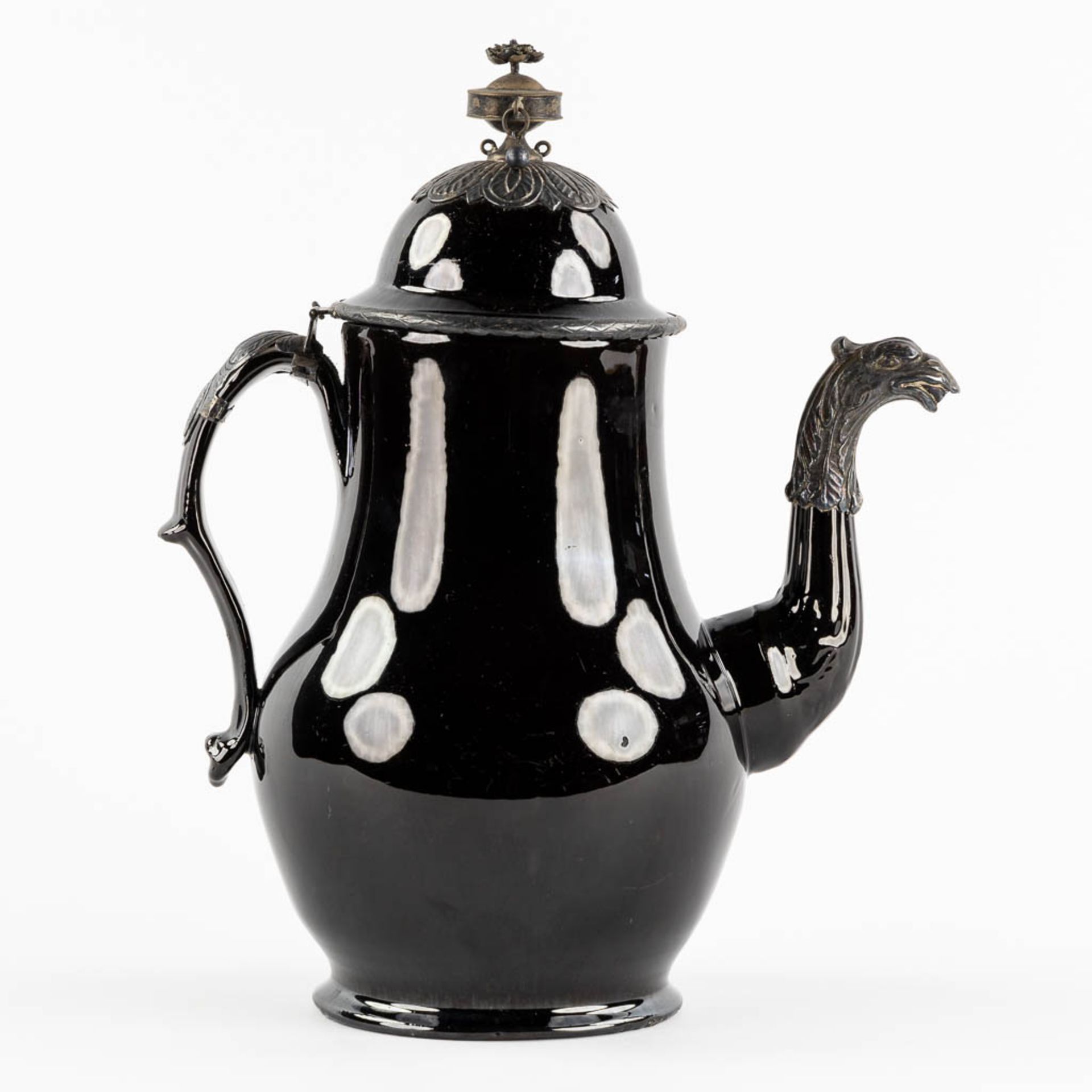 A coffe pot, glazed stoneware mounted with silver. Namur, Belgium, 18th C. (L:16 x W:24 x H:30 cm) - Bild 6 aus 12
