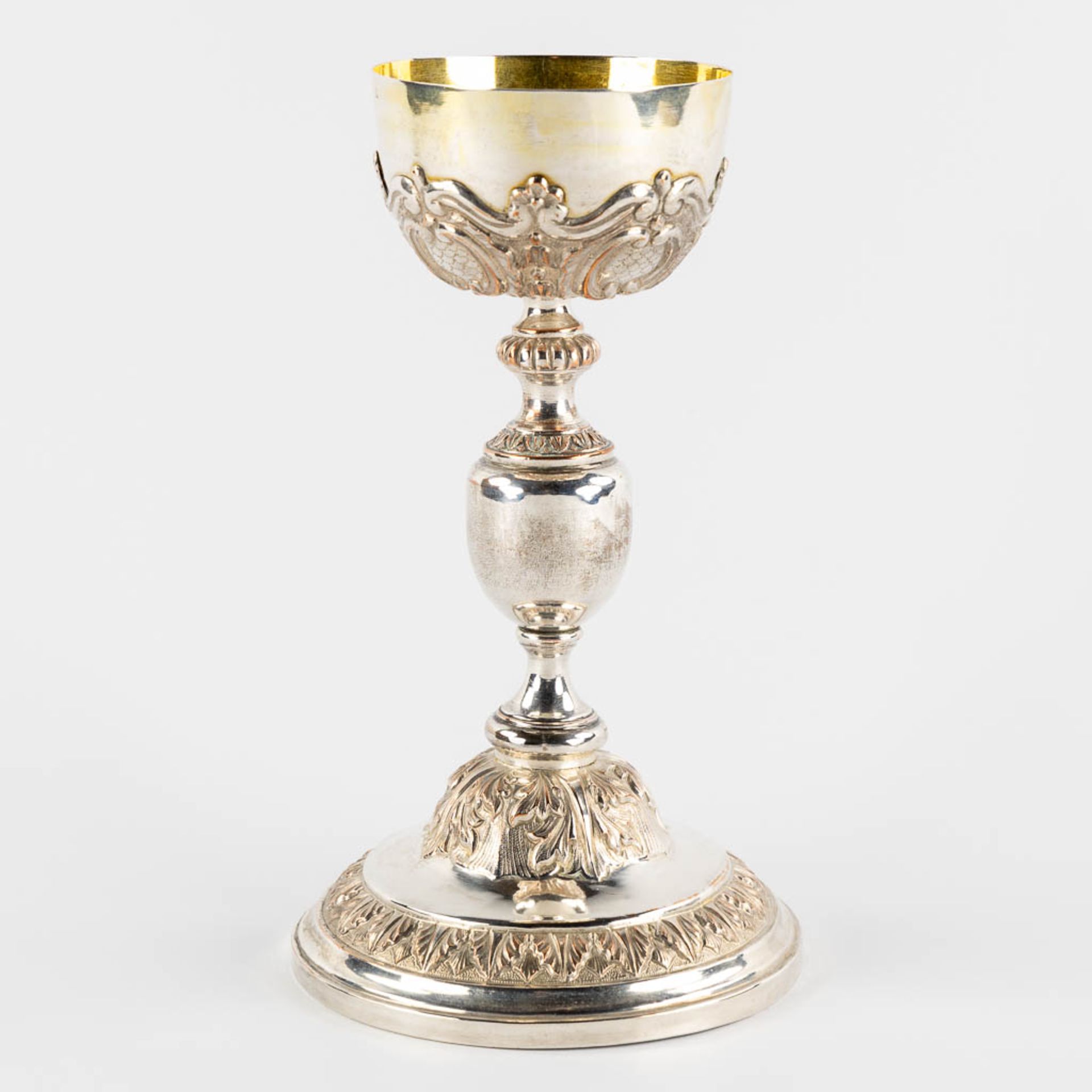 De Meyer-Van Den Berghe (1805-1871) 'Chalice' Neobaroque, Ghent, Belgium, 1831-1869. (H:24,5 x D:14 - Image 3 of 11