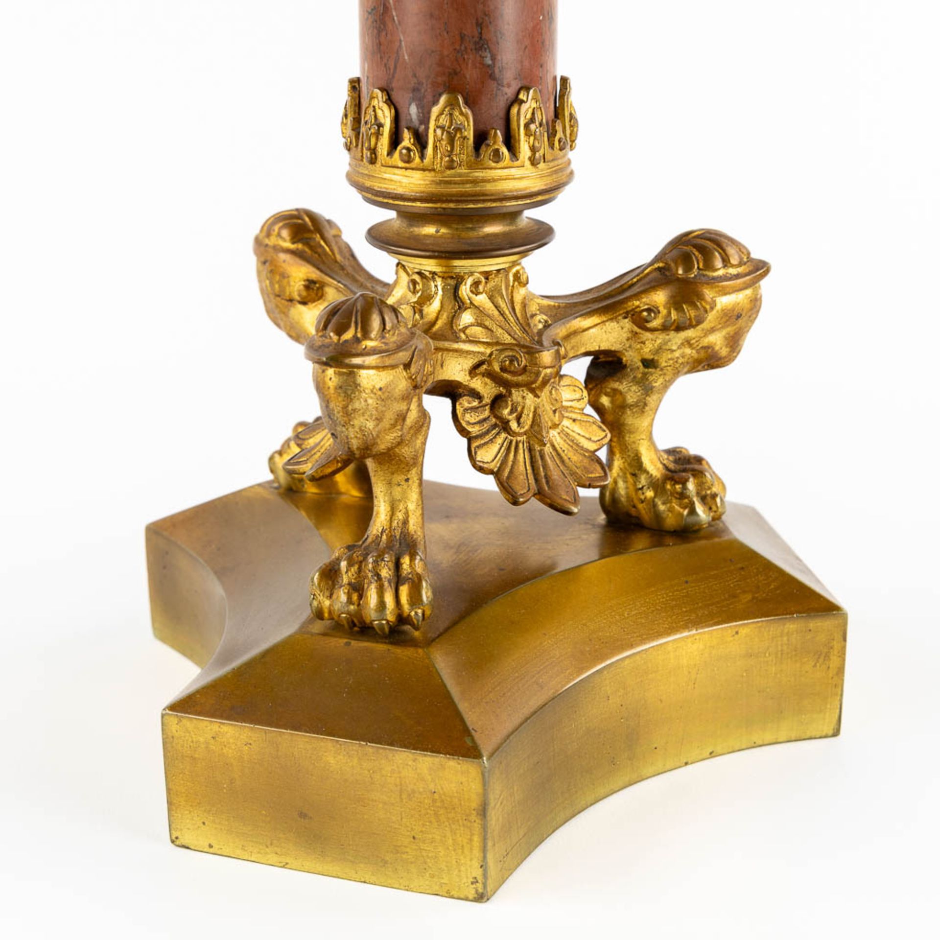 Three table lamps, Bronze, Onyx and Opaline. (H:85 cm) - Bild 7 aus 11