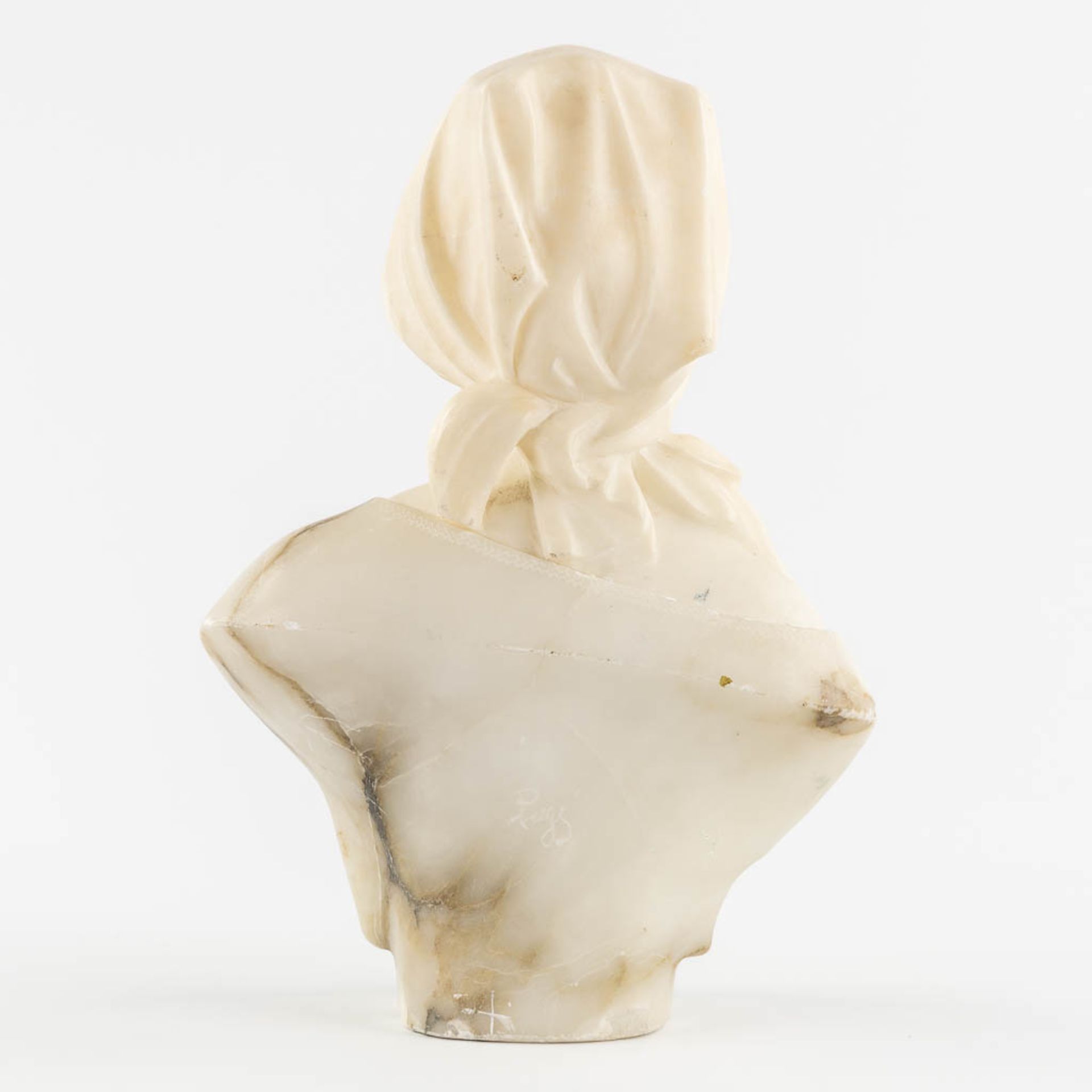 Guglielmo PUGI (c.1850-1915) 'Bust of a Lady' sculptured alabaster. (L:14 x W:23 x H:33 cm) - Image 6 of 11