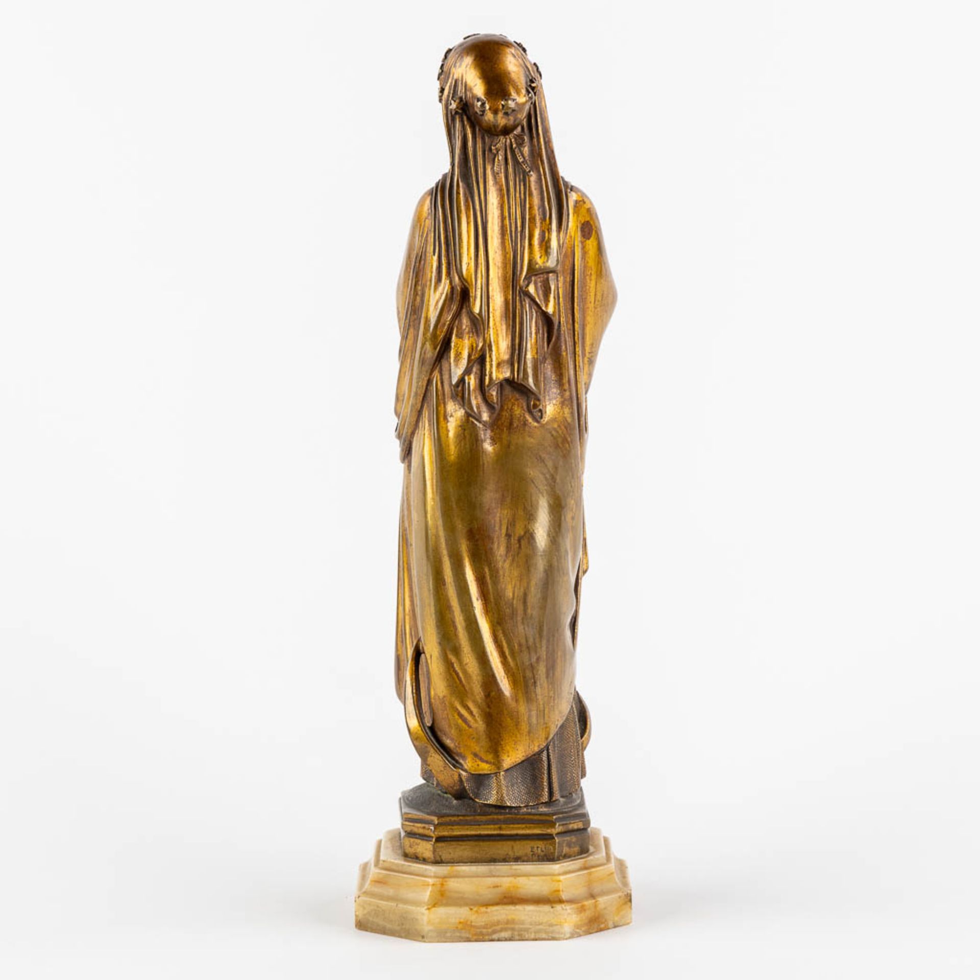 Victor Edmond LEHARIVEL-DUROCHER (1816-1878) 'Madonna' Chryselephantine. (L:7,5 x W:8 x H:29,5 cm) - Image 5 of 11