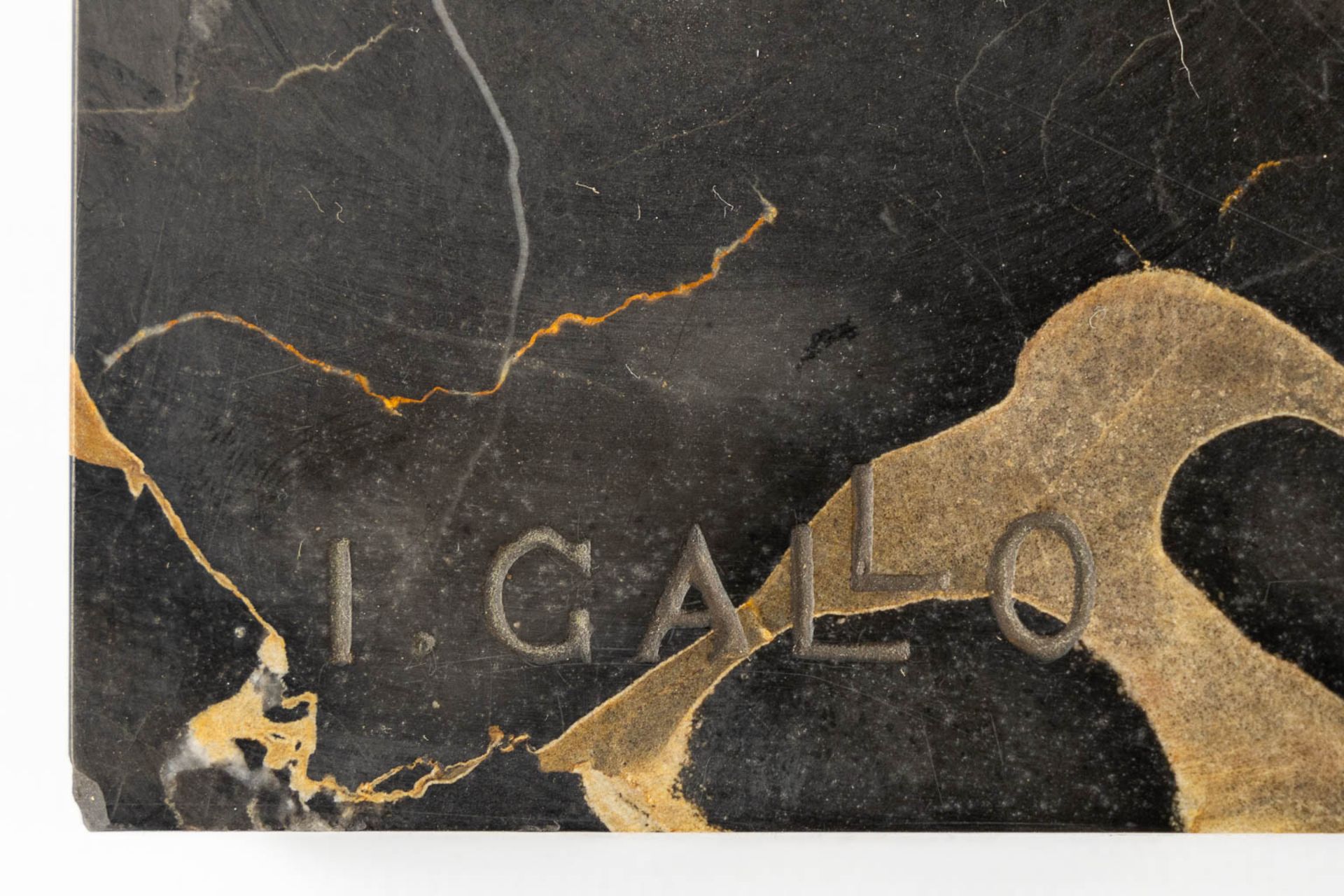 I GALLO (XIX-XX) 'Diana with a Greyhound' patinated bronze on marble. Art Deco. (L:13 x W:49 x H:48 - Bild 9 aus 10
