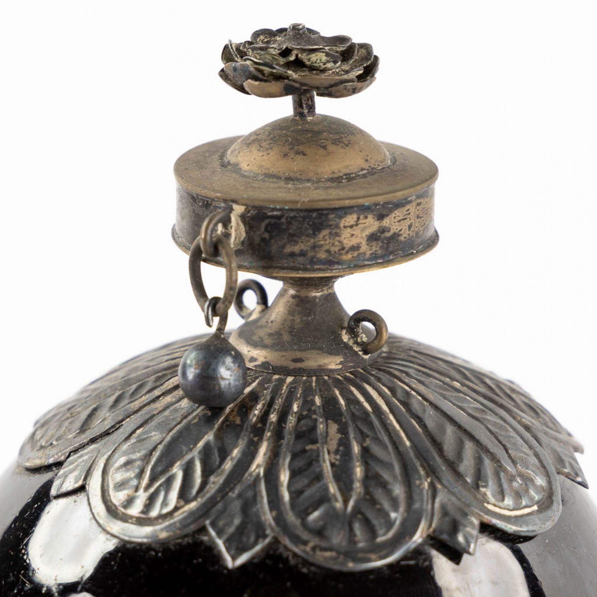 A coffe pot, glazed stoneware mounted with silver. Namur, Belgium, 18th C. (L:16 x W:24 x H:30 cm) - Bild 10 aus 12