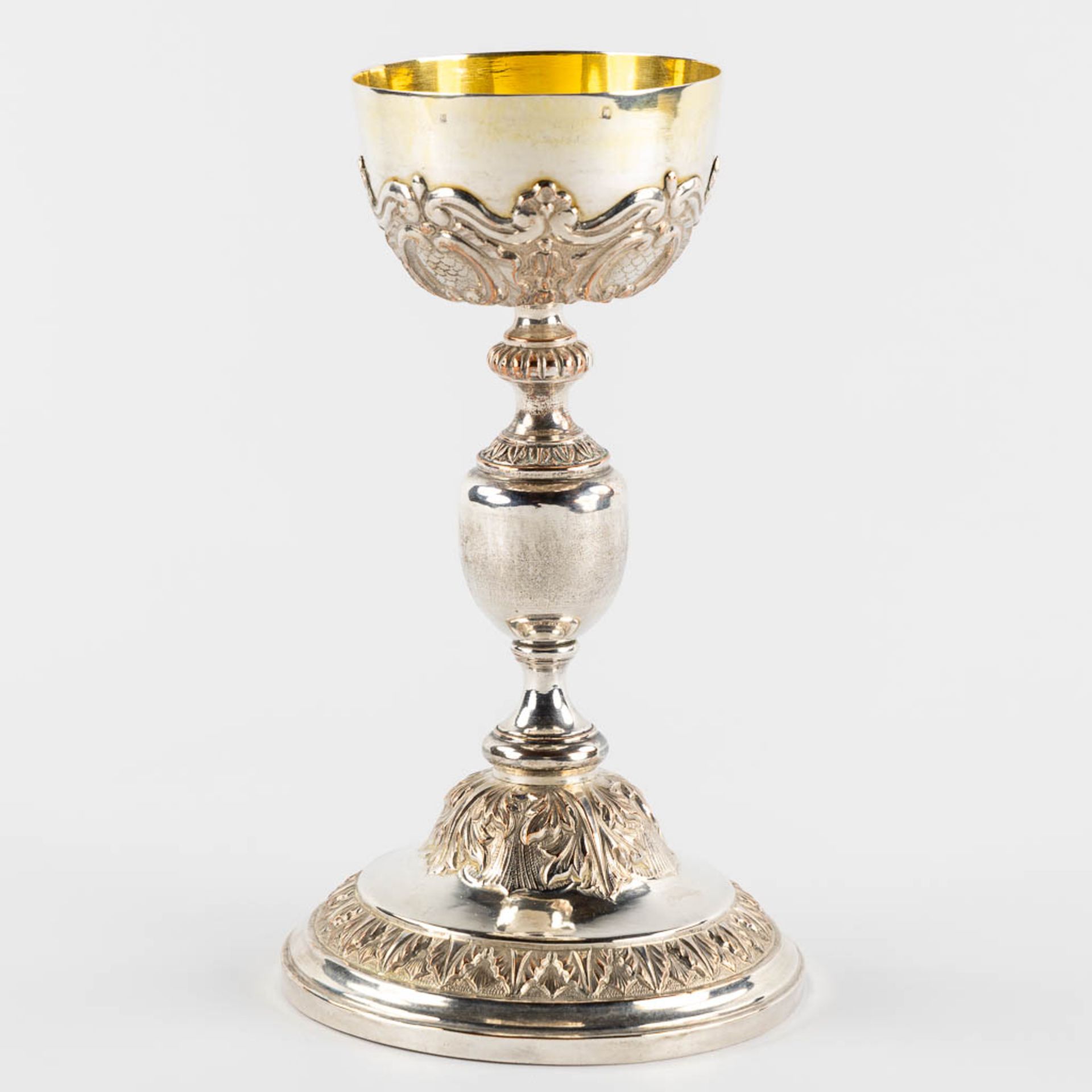 De Meyer-Van Den Berghe (1805-1871) 'Chalice' Neobaroque, Ghent, Belgium, 1831-1869. (H:24,5 x D:14