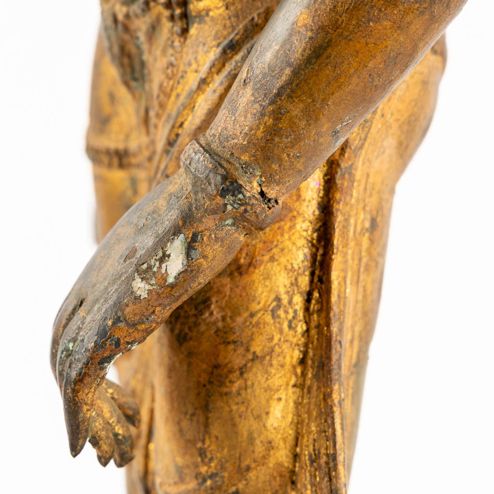 A Decorative figurine of a standing Boeddha. Gilt bronze. (L:13 x W:22 x H:70 cm) - Image 11 of 12