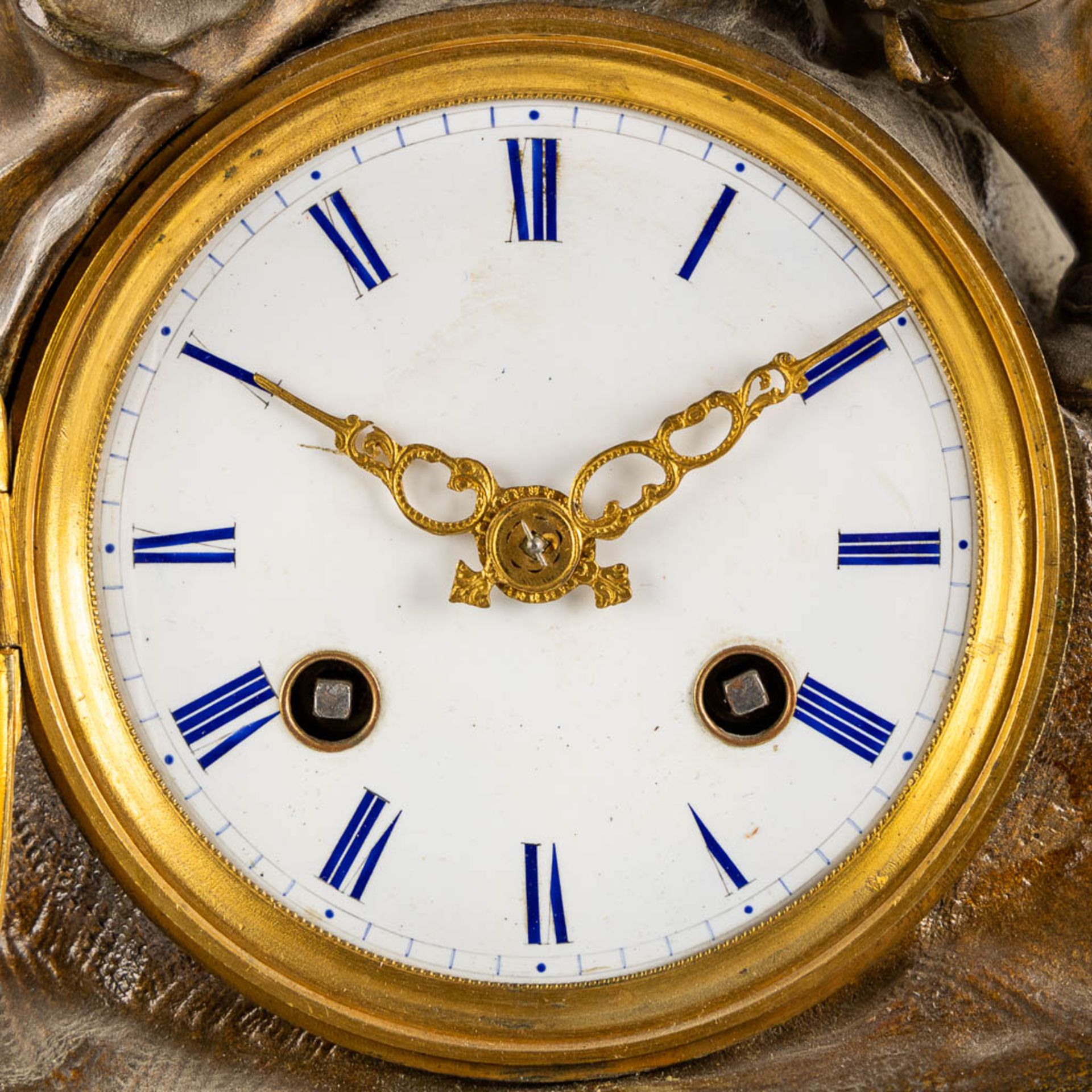 An antique mantle clock 'The Prayer', patinated and gilt bronze, black marble. 19th C. (L:12 x W:33 - Image 10 of 12