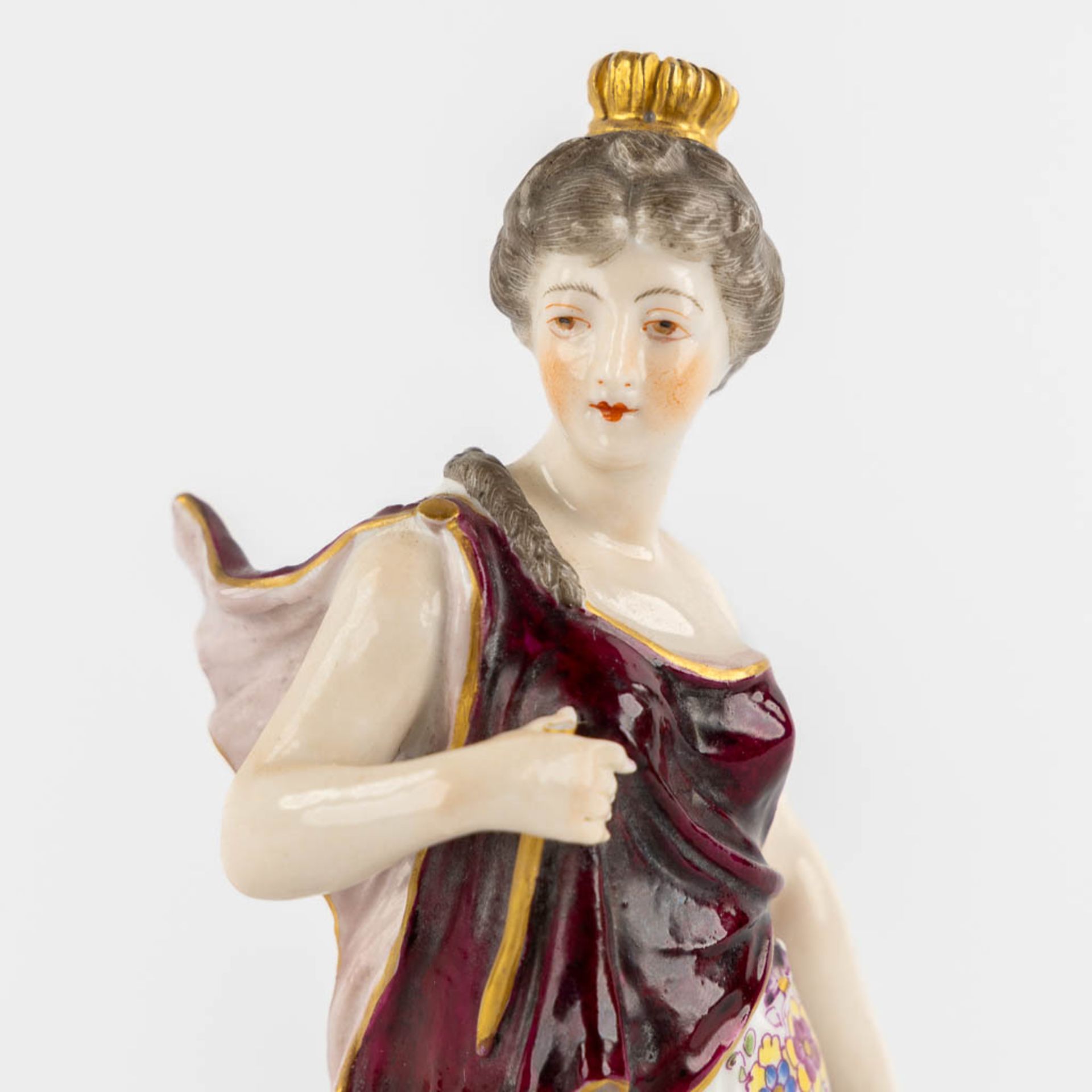 Eugène Claus, Lady with a peacock 'Orgeuil - Pride', polychrome porcelain. 19th C. (L:9 x W:8,5 x H: - Bild 10 aus 12