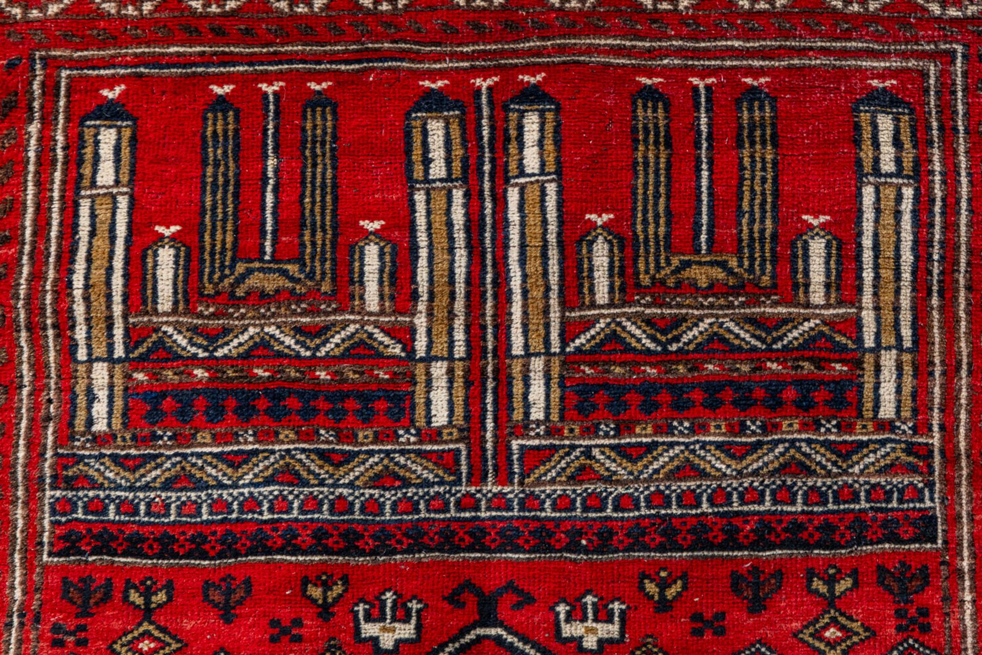 An Oriental hand-made carpet, Bellutch, Prayer rug. (L:130 x W:83 cm) - Image 5 of 8