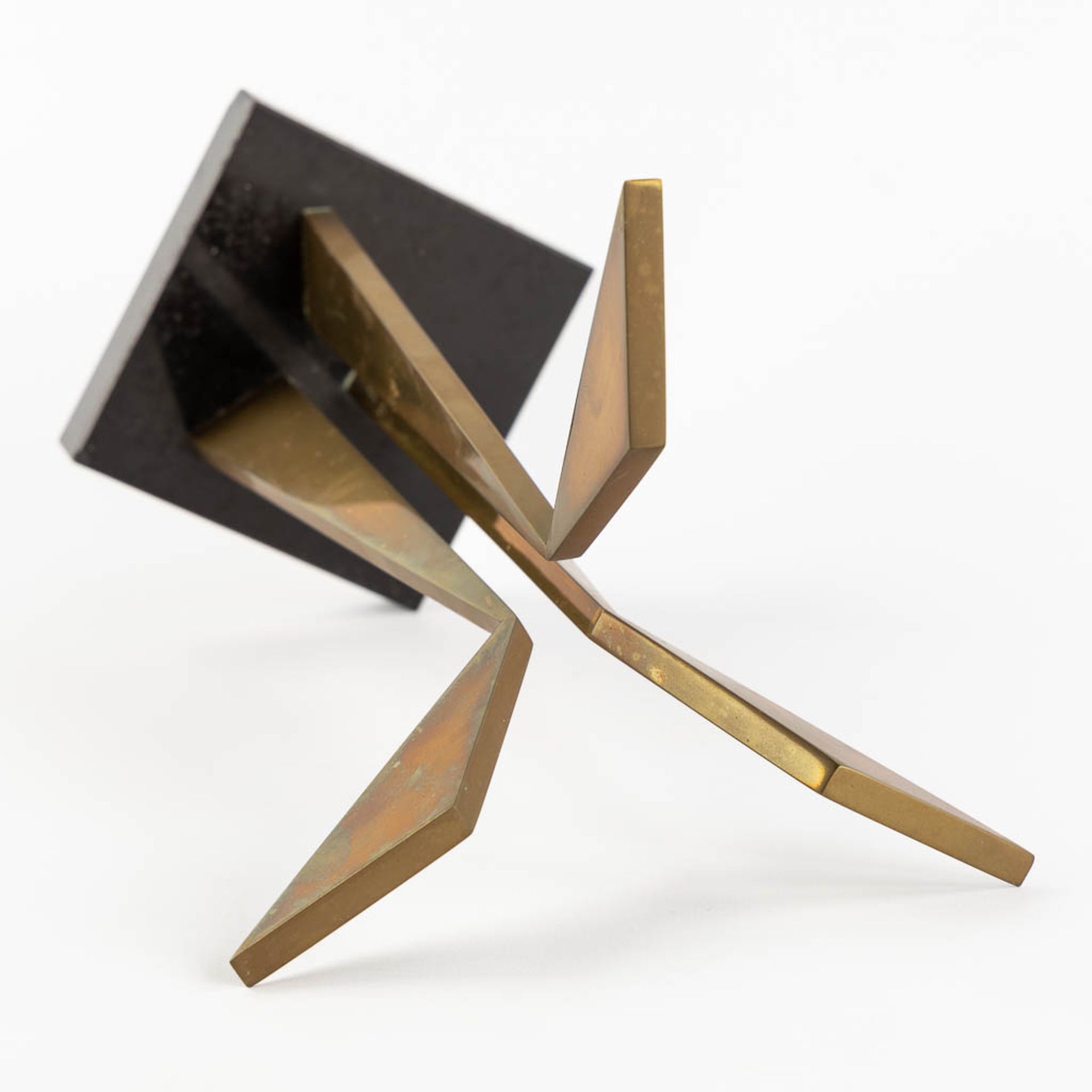 Nicolas TIMAR (1939) 'Two sculptures' polished bronze. (H:30,5 cm) - Image 17 of 19