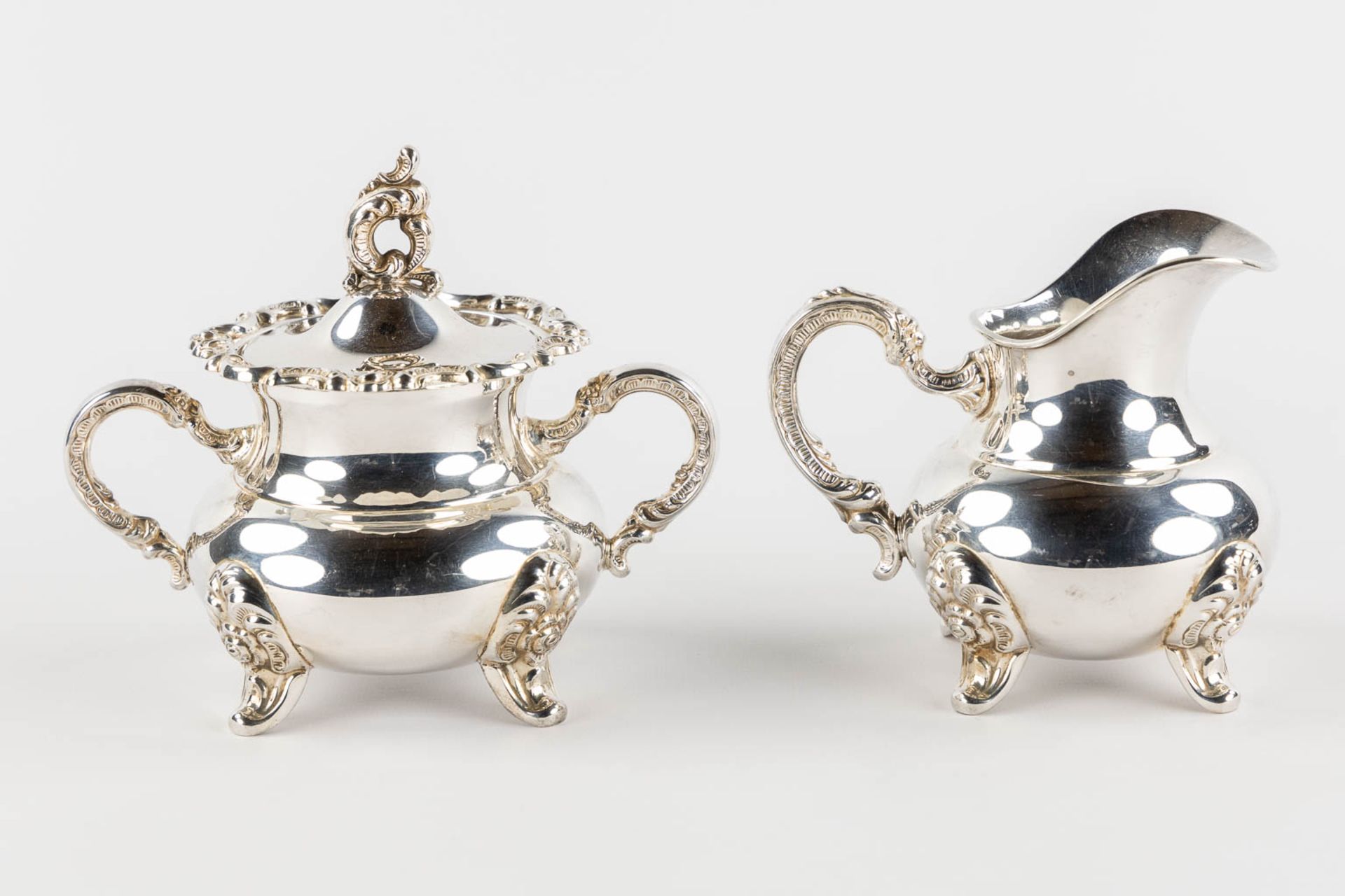 A Coffee and Tea service with a platter, silver, Germany. 925/1000. 4,049kg. (L:44,5 x W:69 cm) - Bild 13 aus 18