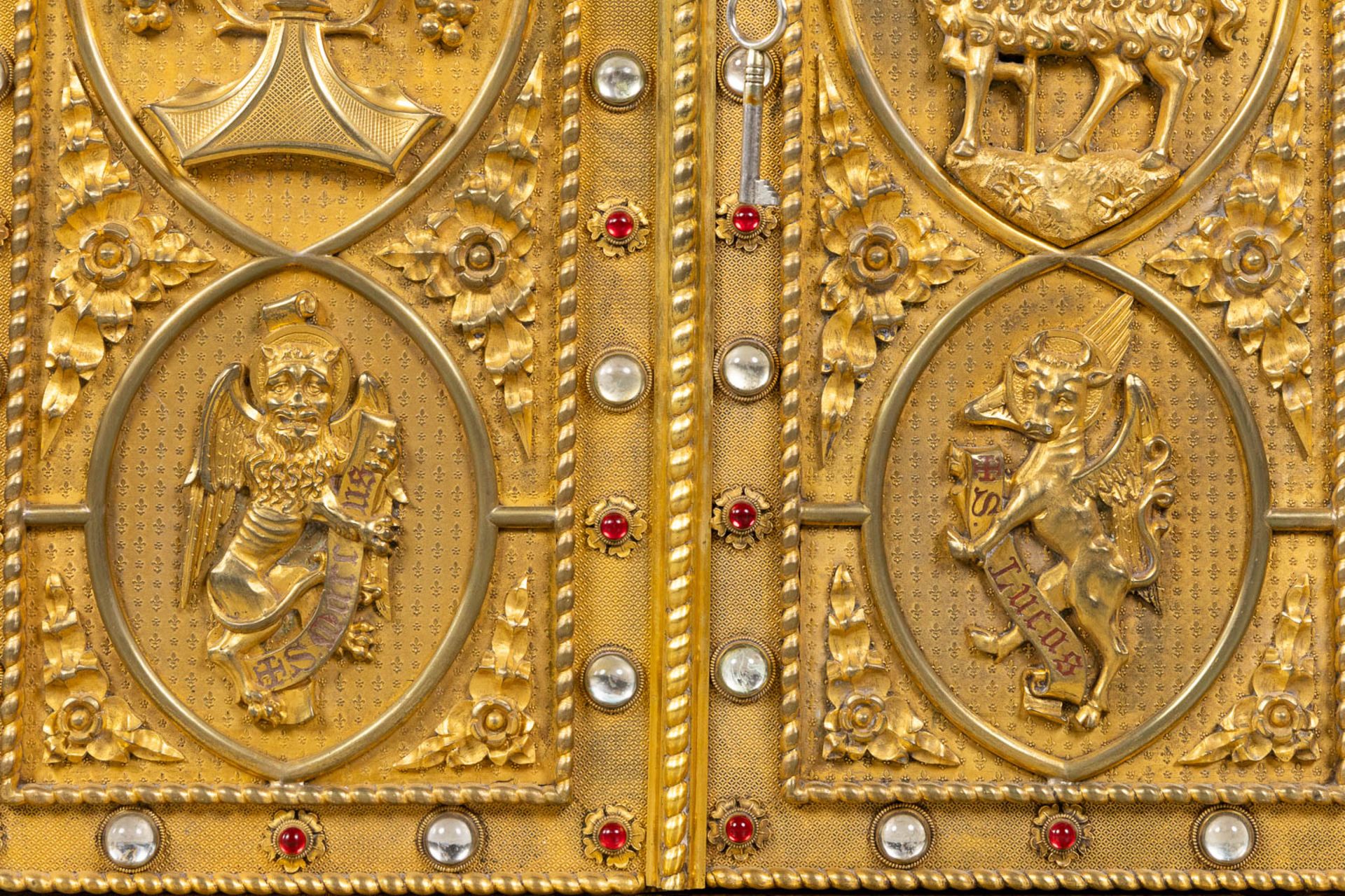 A Tabernacle, finely finished with The Four Evangelists, Cabochons and enamel. Gothic Revival, 19th - Image 11 of 13