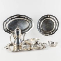 A collection of silver-plated serving accessories, saucer, coffee pot and a basket. (L:32 x W:52 cm)