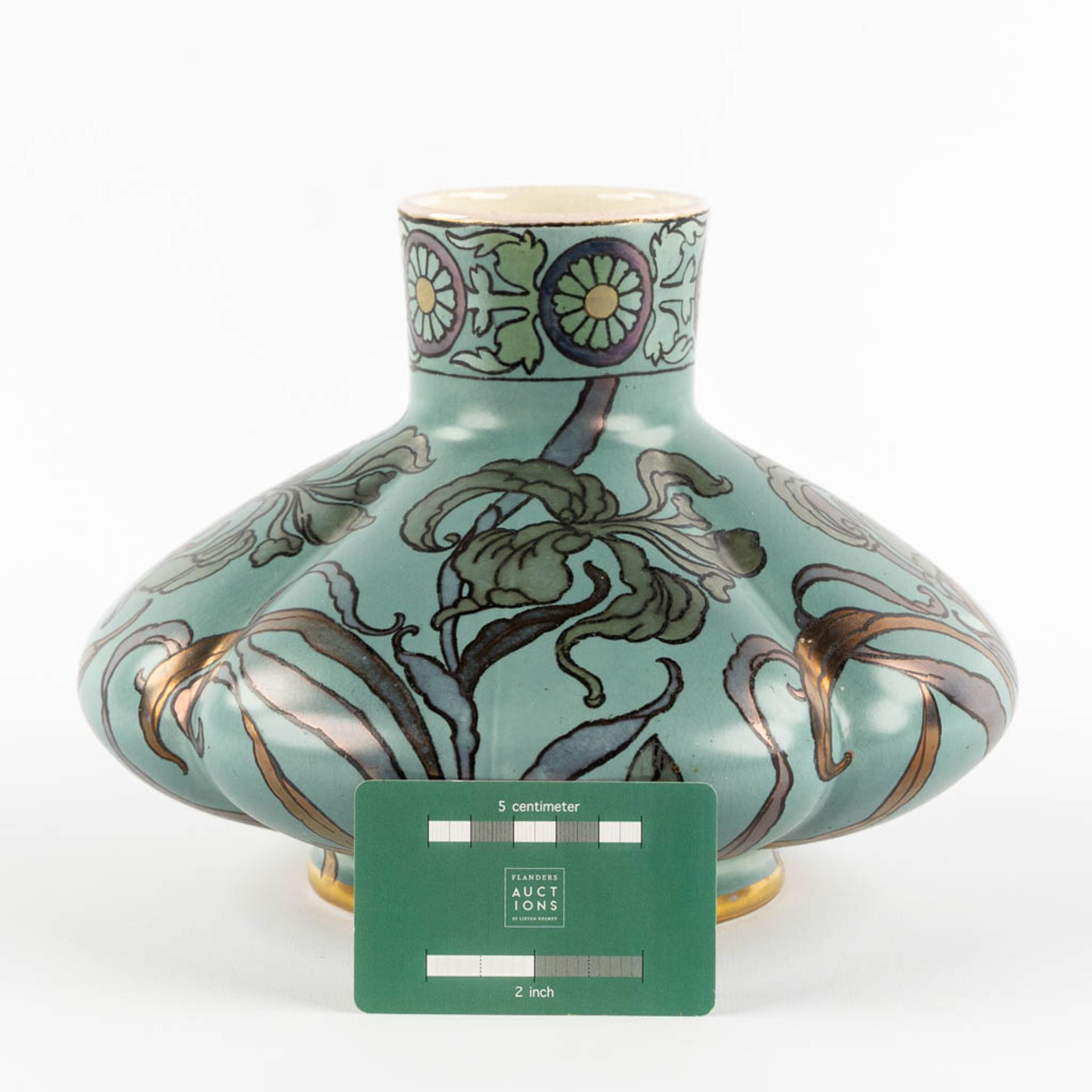 Boch Frères, Keramis, vase with a luster glaze, Art Nouveau. (H:18 x D:24 cm) - Image 2 of 11