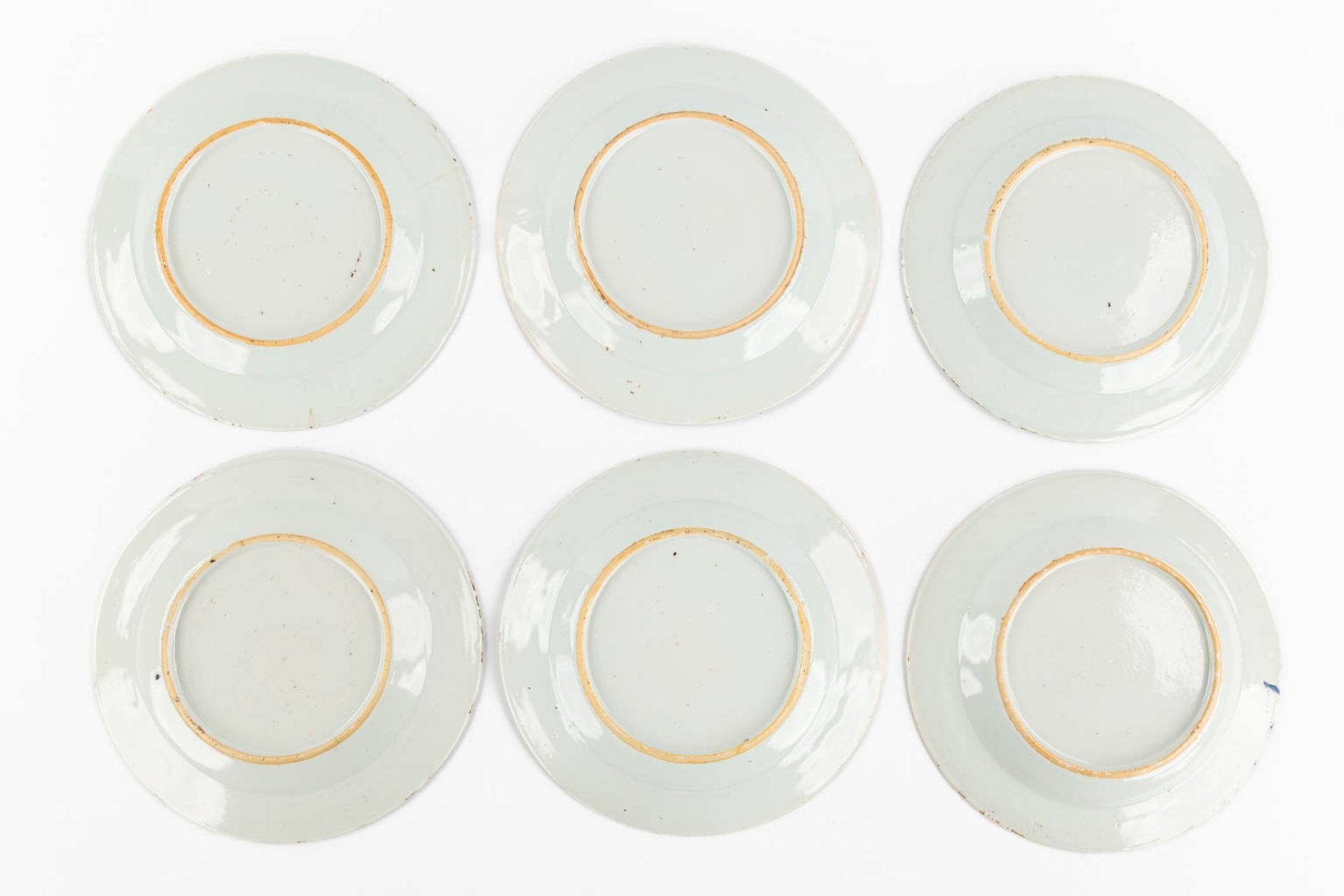 Eleven pieces of Chinese porcelain plates, blue-white decor. (D:24 cm) - Bild 7 aus 7