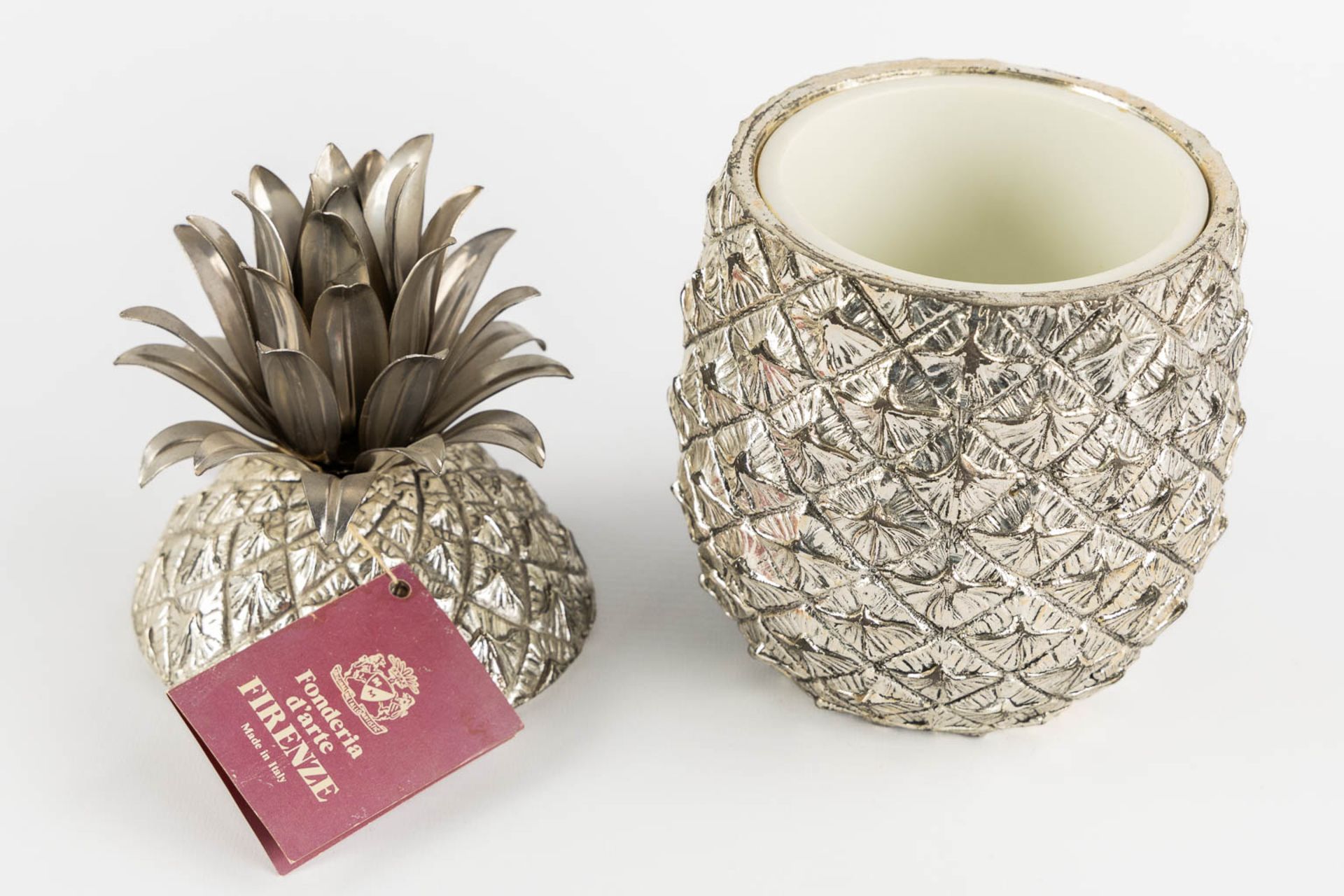 Mauro MANETTI (XX) 'Pineapple' an ice pail. (H:24 x D:13 cm) - Image 6 of 11