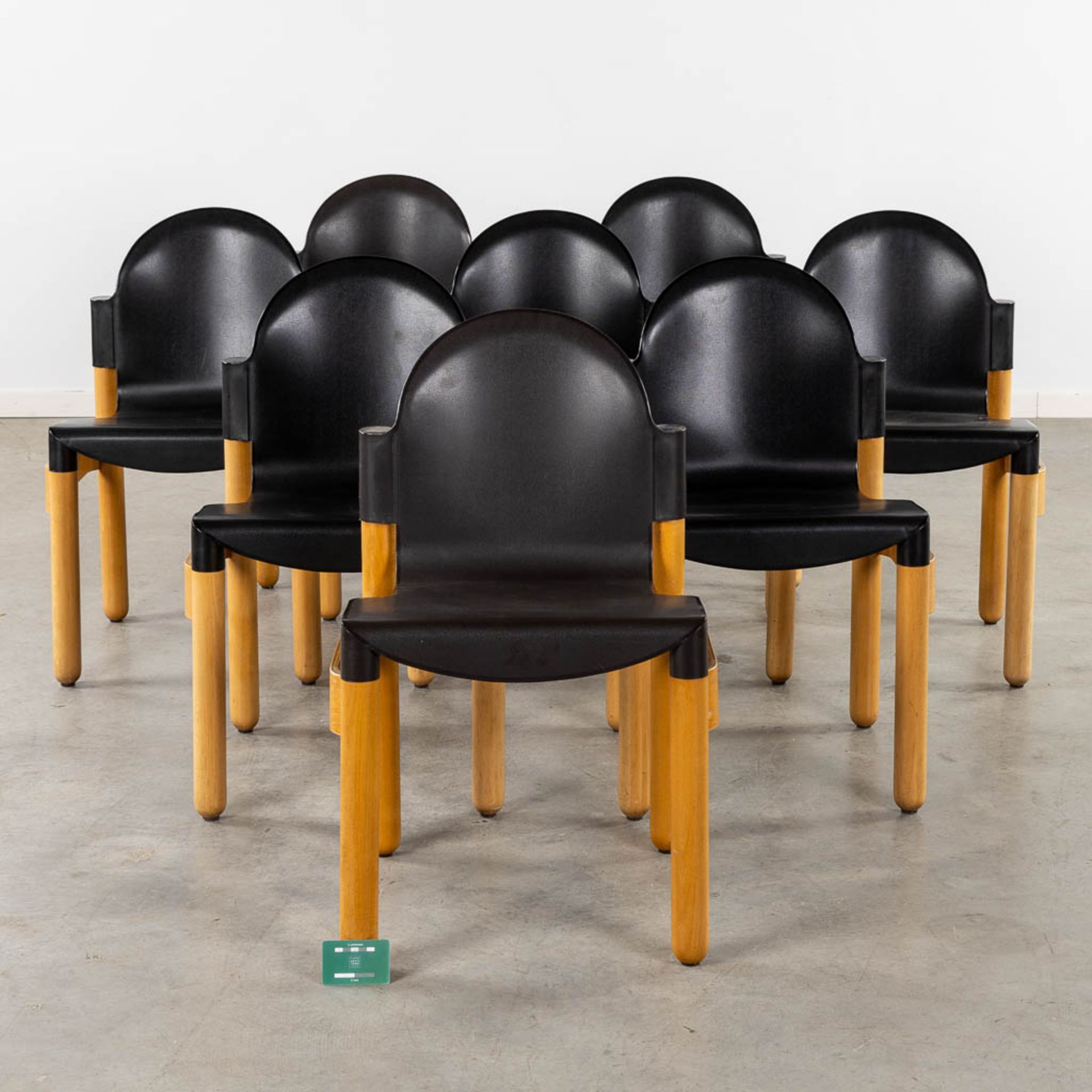 Gerd LANGE (1931) 'Flex' 8 chairs for Thonet. (L:47 x W:47 x H:80 cm) - Image 2 of 11