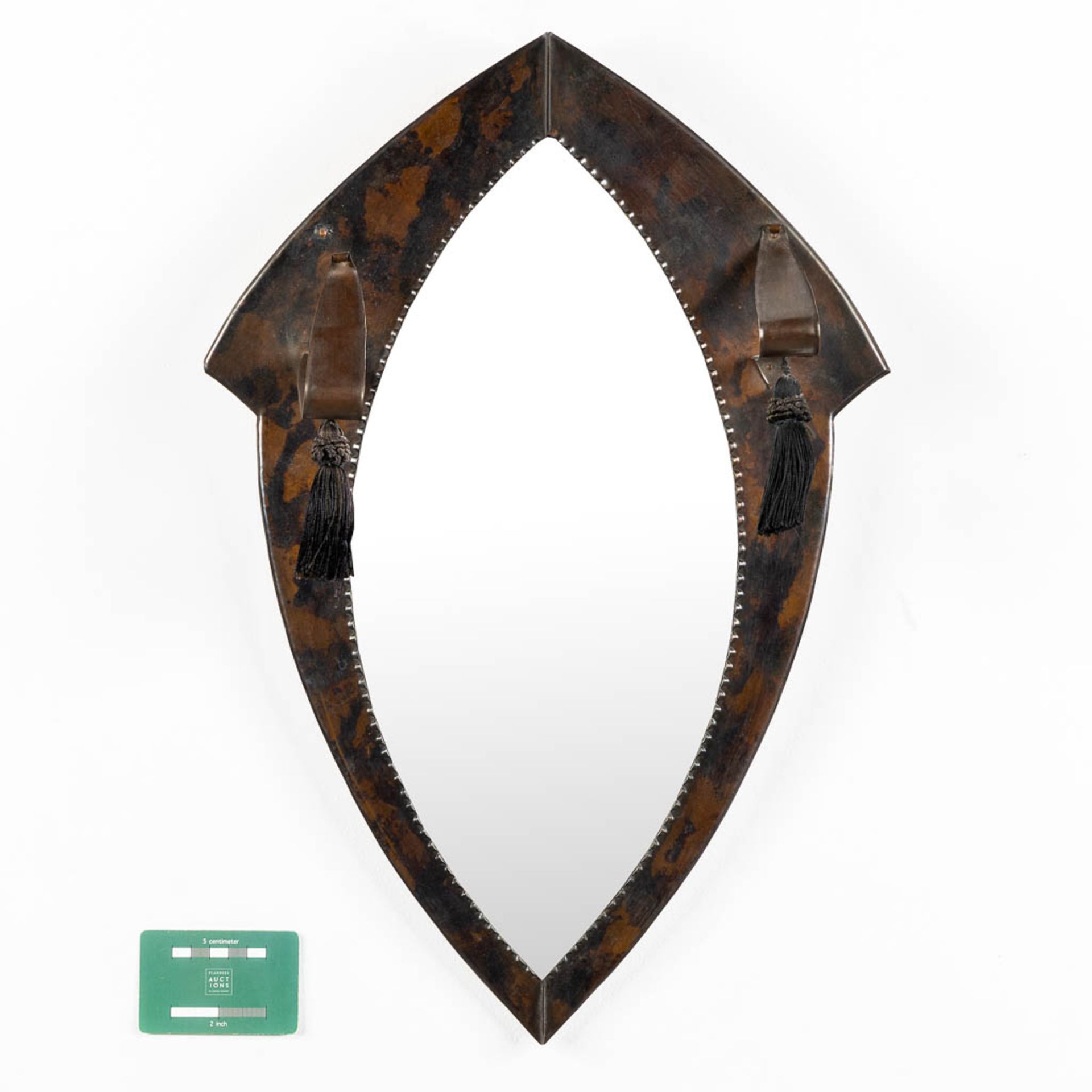Two Mirrors, hammered copper, Amsterdam School, Art Deco. (W:36 x H:54 cm) - Image 3 of 10