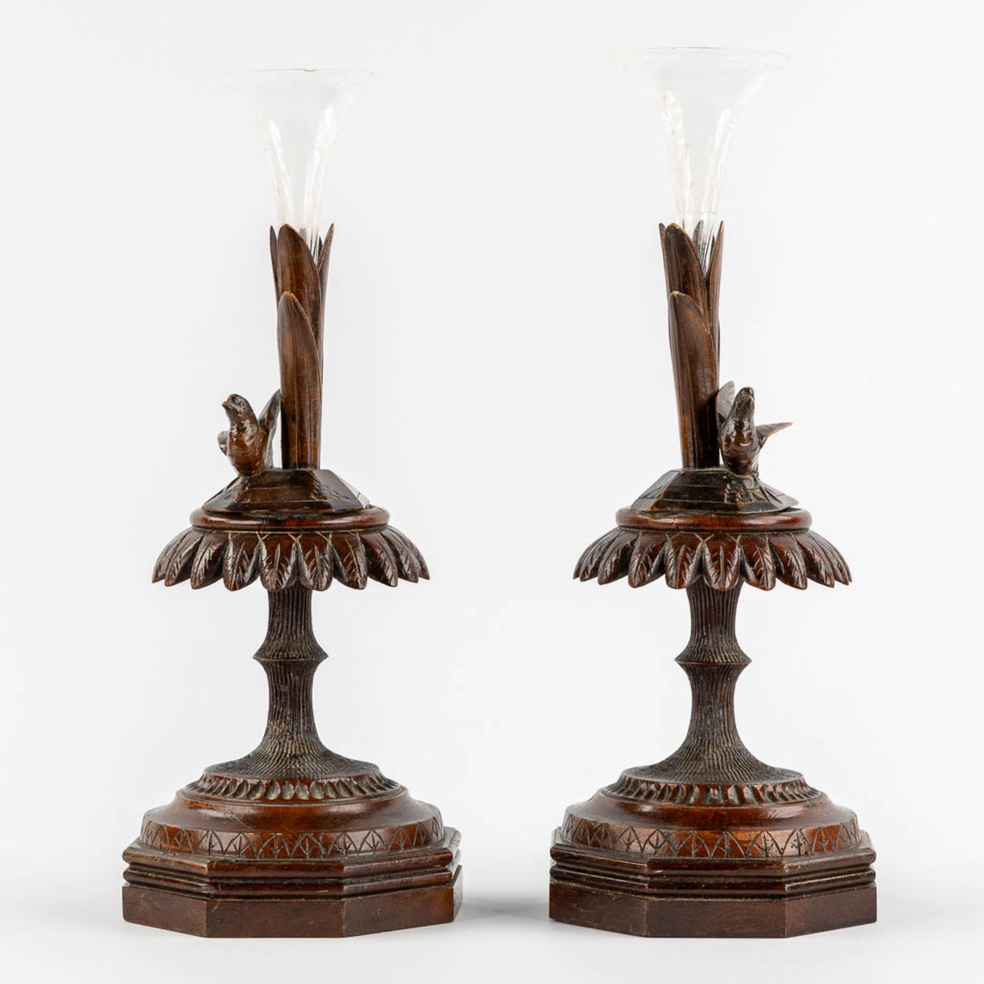 Two bases for Trumpet Vases, Schwartzwald or Black Forest. Circa 1880. (L:14,5 x W:14,5 x H:40 cm) - Image 4 of 11