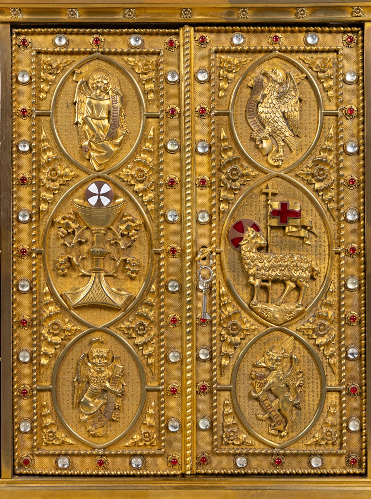 A Tabernacle, finely finished with The Four Evangelists, Cabochons and enamel. Gothic Revival, 19th - Image 8 of 13