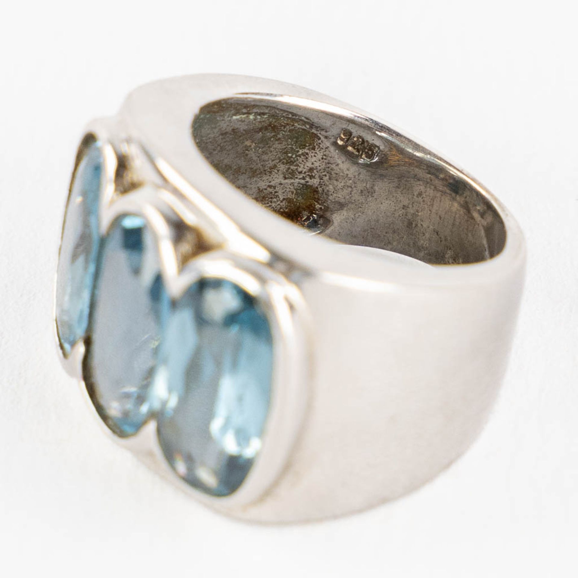 Axel MEES (1966-2012) 'Ring' silver with three facetted natural stones. - Bild 10 aus 11